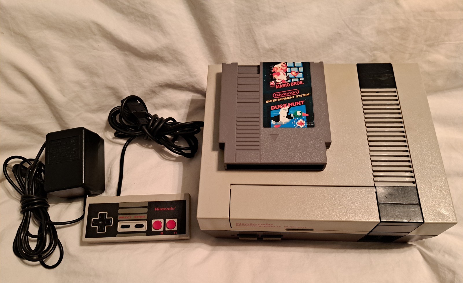 ORIGINAL NINTENDO NES CONSOLE BUNDLE CORDS CONTROLLER **UNTESTED AS-IS**