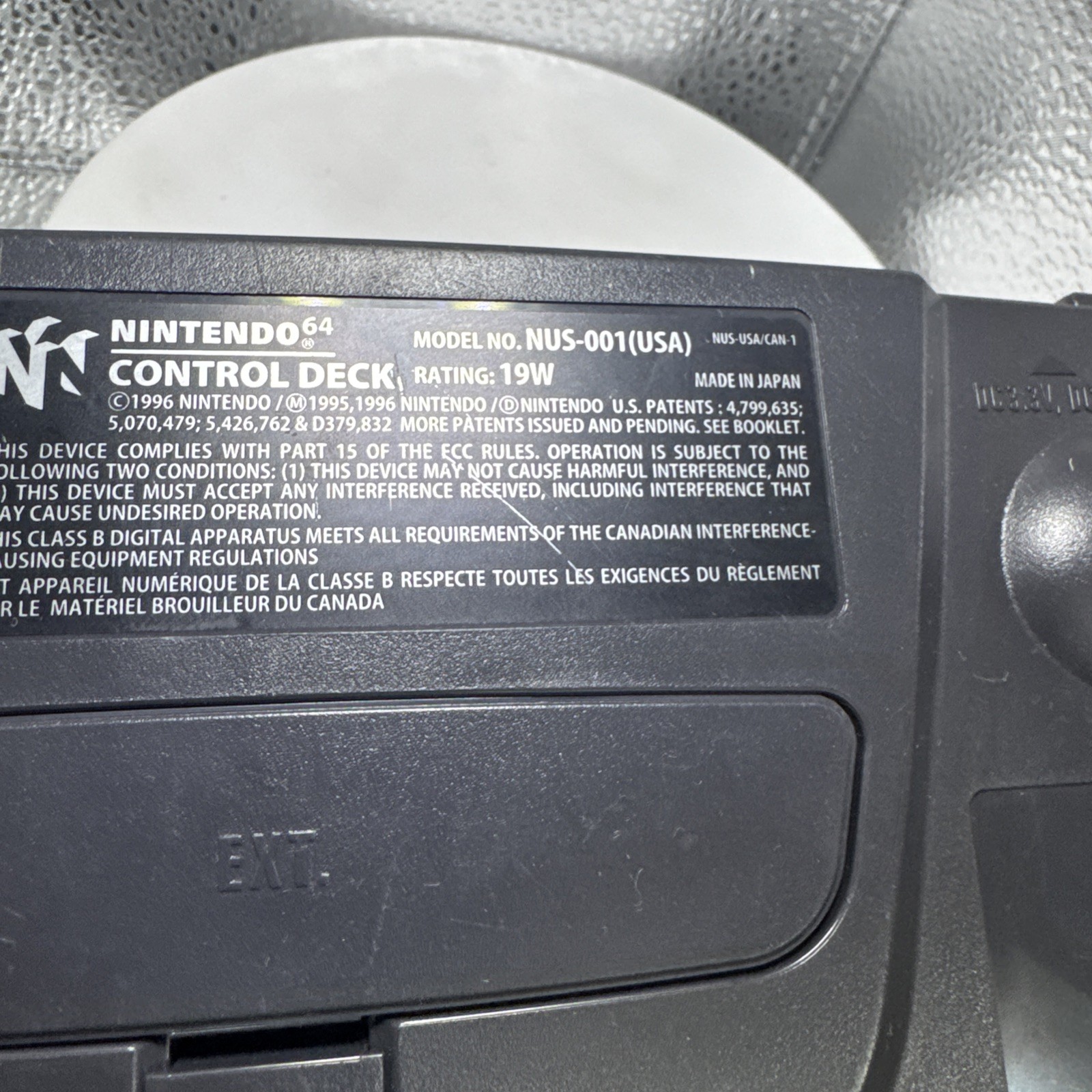 Nintendo 64 Home Console – Black powers on but untested selling as parts