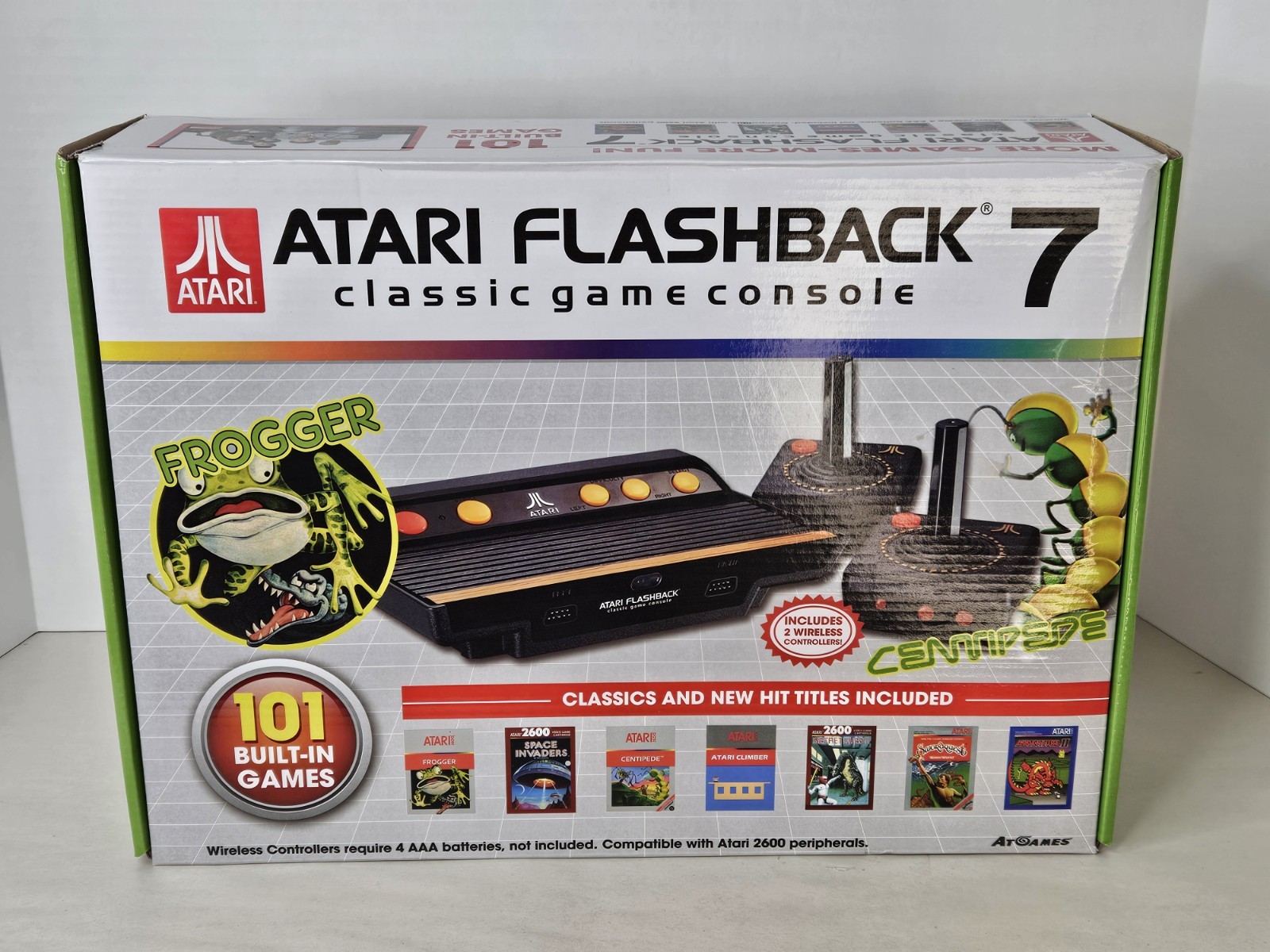 Atari Flashback 7 Classic Video Game Console in Box w/ 2 Controllers Used Twice