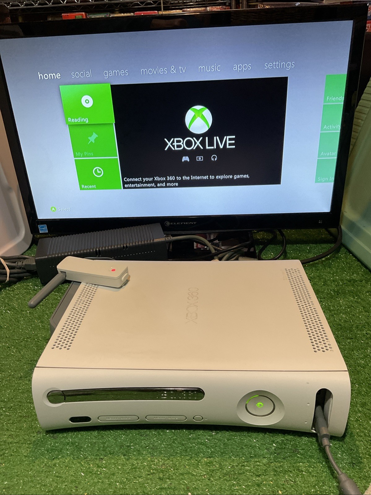 Microsoft Xbox 360 Console 60GB W/ COD Black Ops II PC Brick HDMI + Accessories