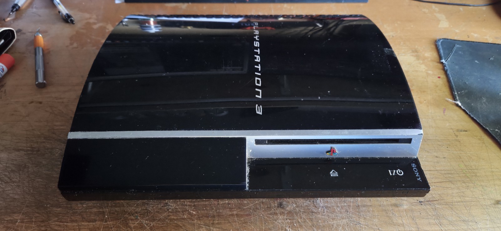 SONY PLAYSTATION 3 VIDEO GAME CONSOLE SYSTEM- CECHG01 (CYN29)