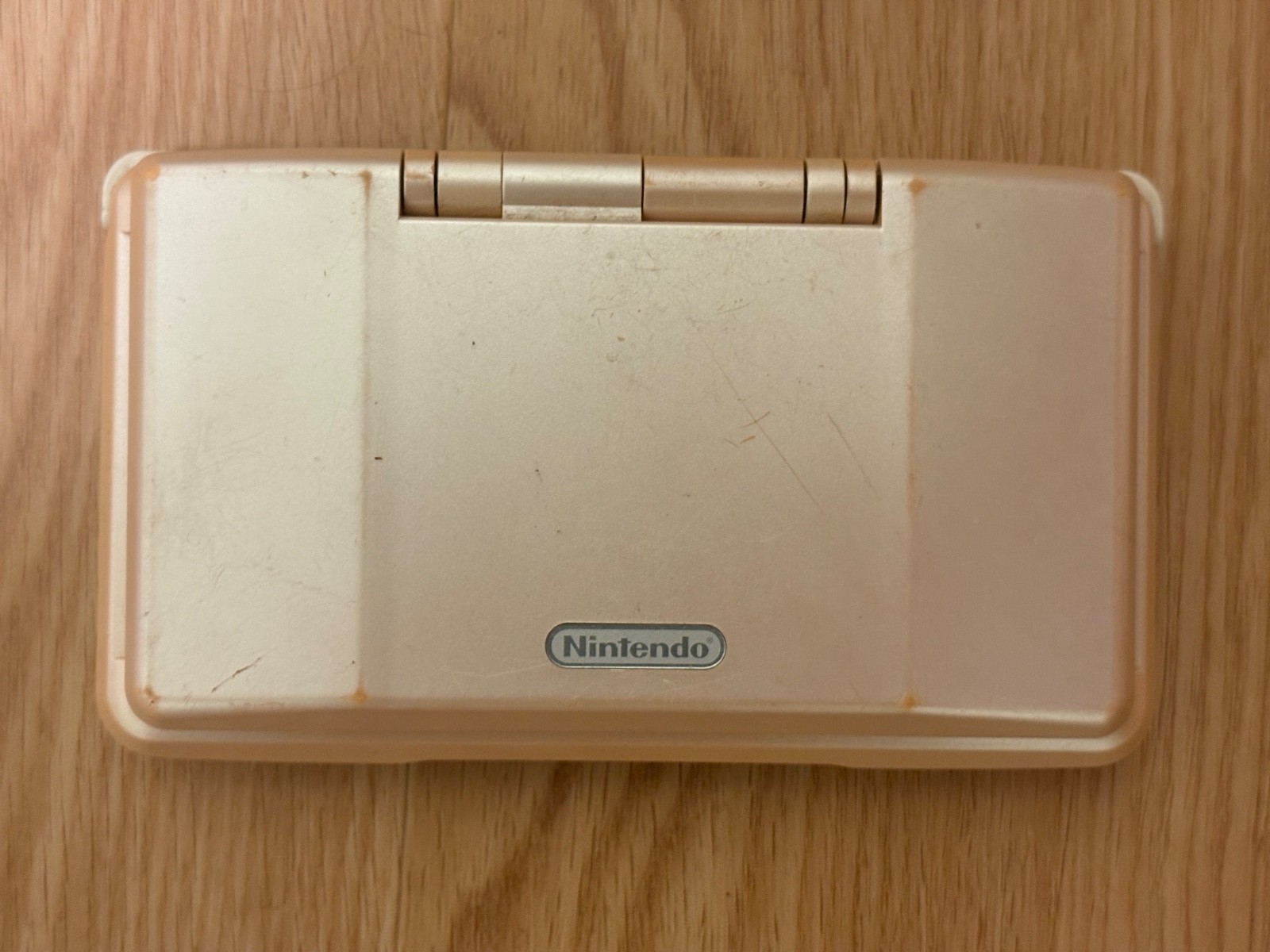 Nintendo DS White Handheld System – Fair Condition – TESTED AND WORKING