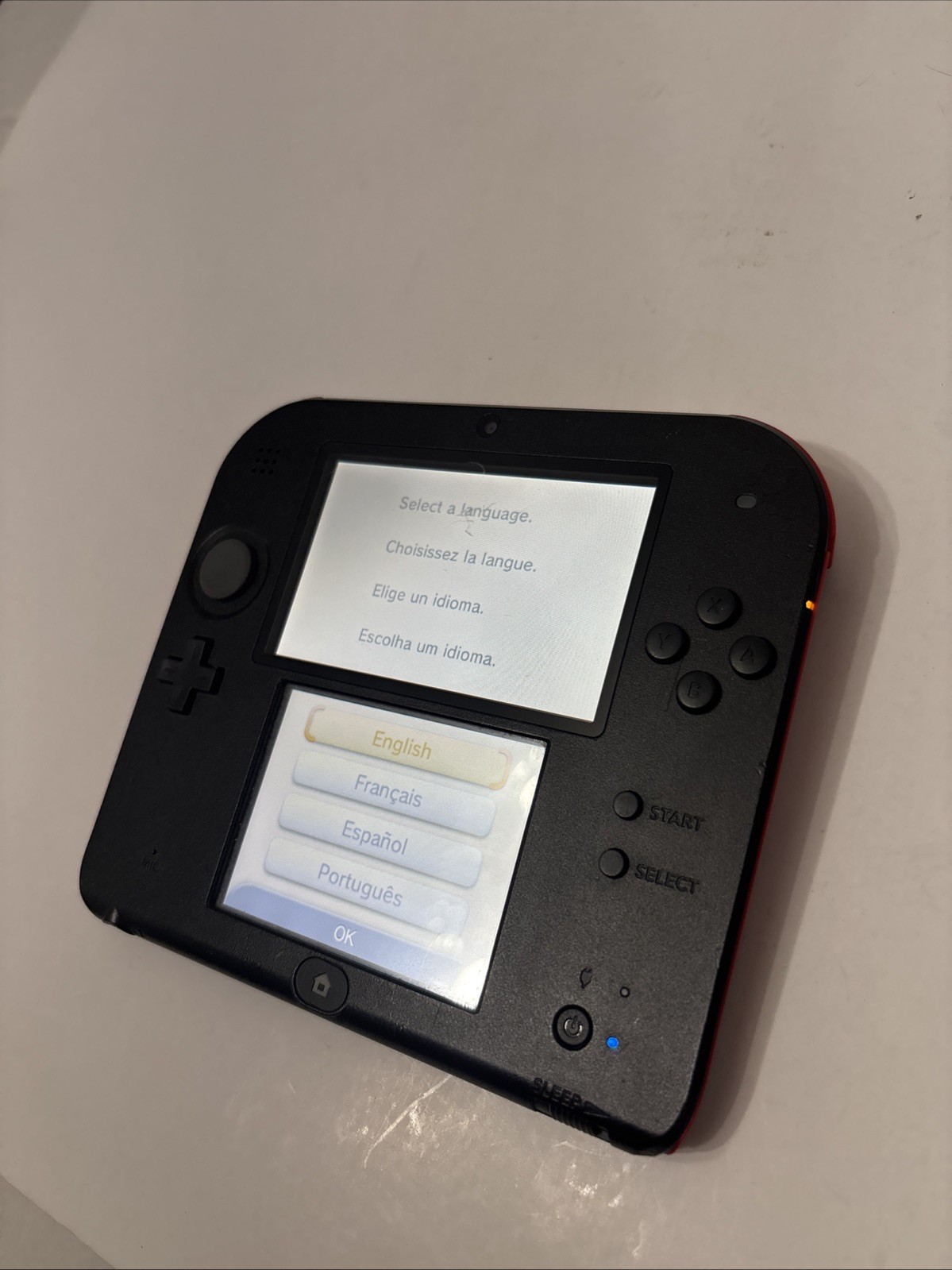 NINTENDO 2DS HANDHELD CONSOLE FTR-001 BLACK / RED WORKING NICE 1 Game & Stylus