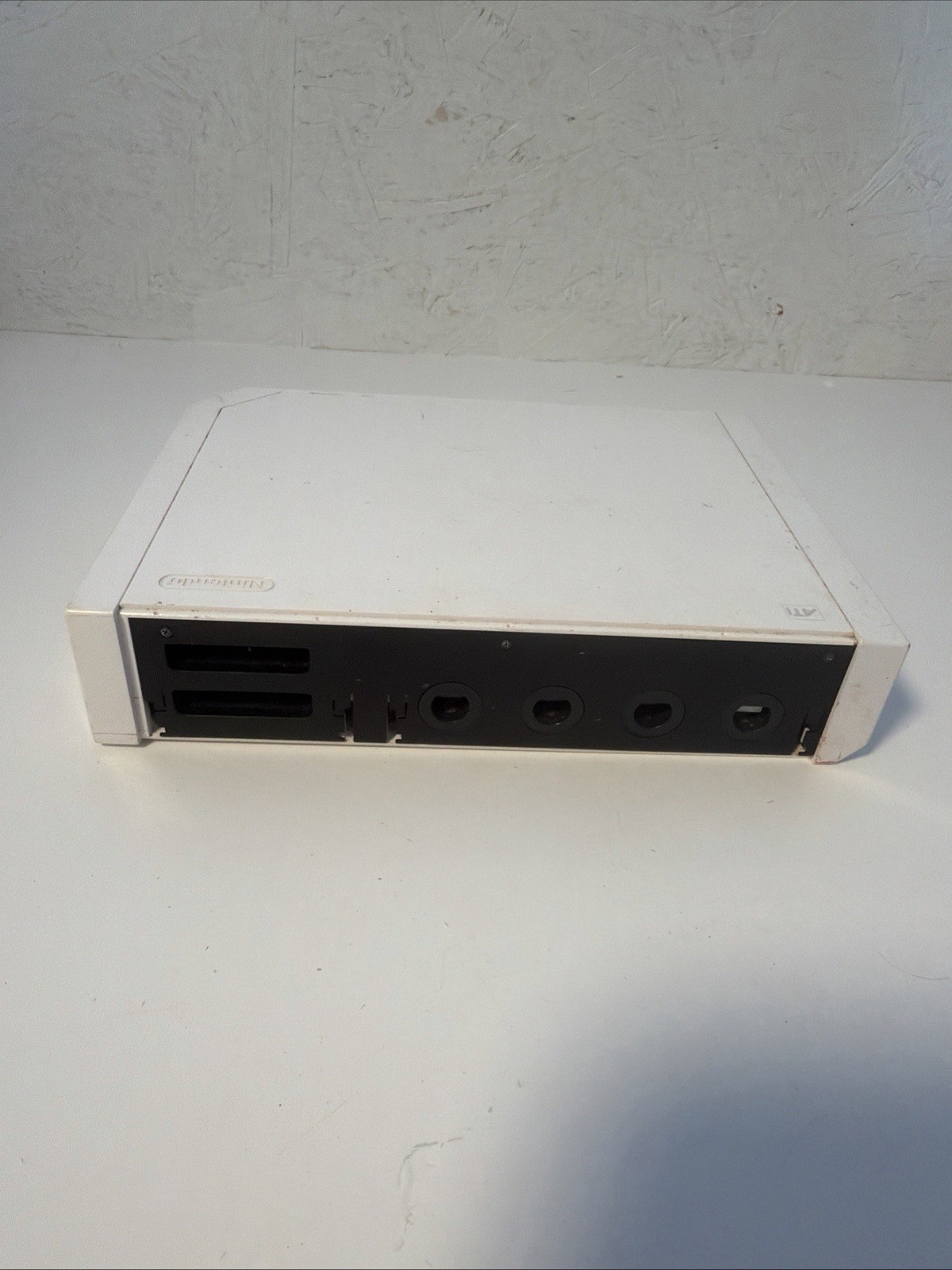 Nintendo Wii RVL-001 512 MB Home Console – White