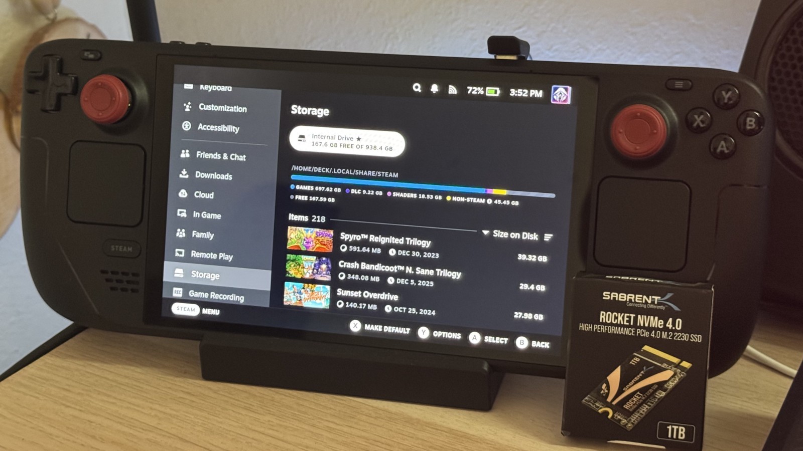 Valve Steam Deck OLED 256GB + 512GB card + Valve Dock