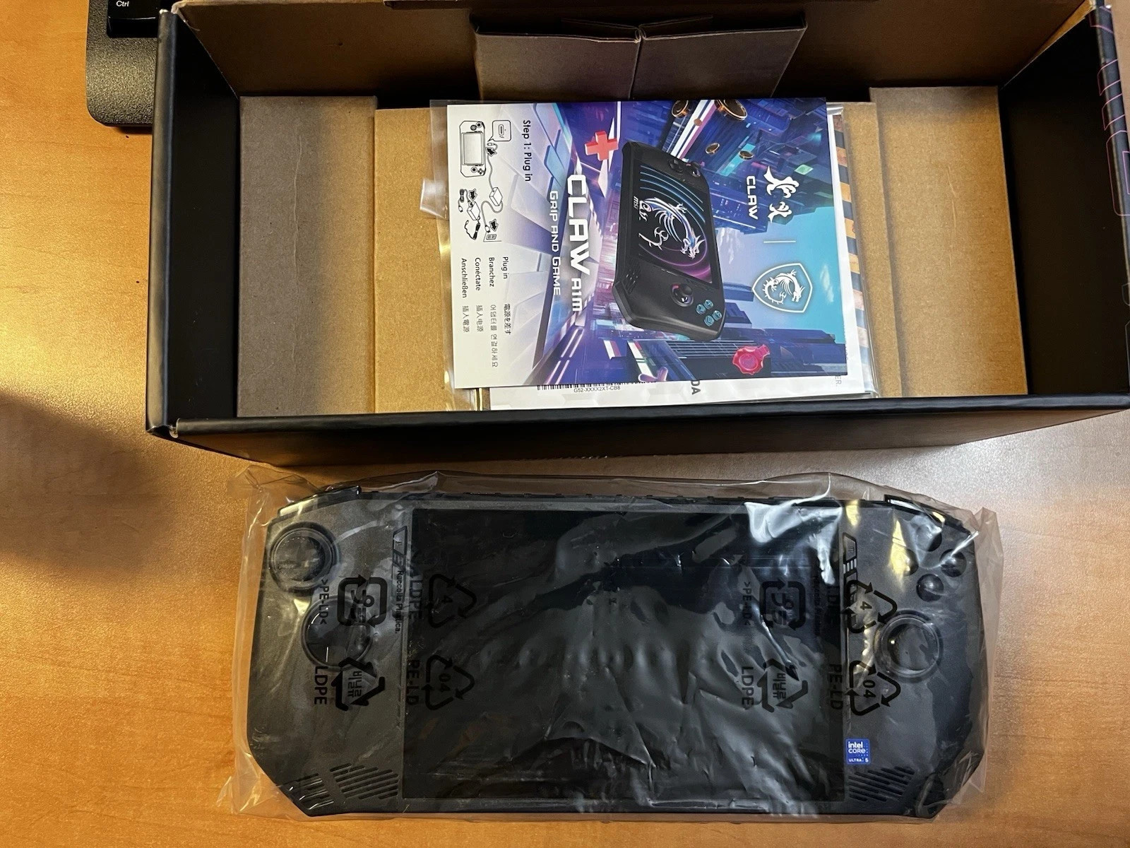 MSI Claw A1M 7″ FHD Touchscreen Gaming Console Intel Core Ultra 5-135H 16GB RAM