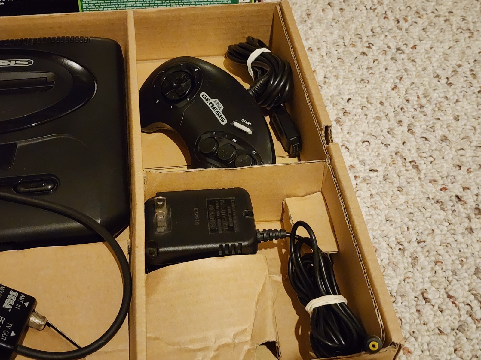 Sega Genesis Model 2 Console Complete CIB Original Box Super Sports Pack HTF!
