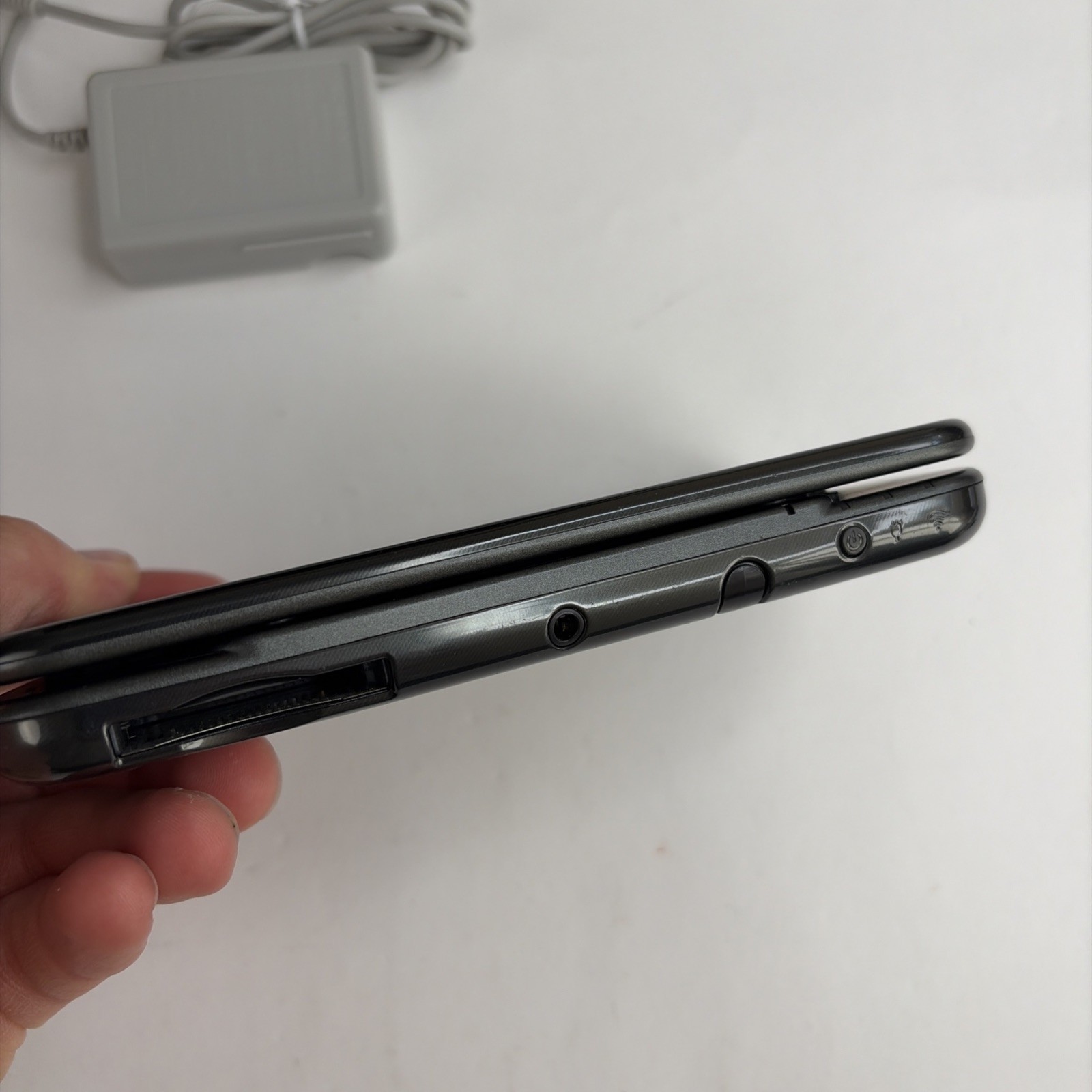 New Nintendo 3DS XL Gray Black Console, Charger Stylus US Version