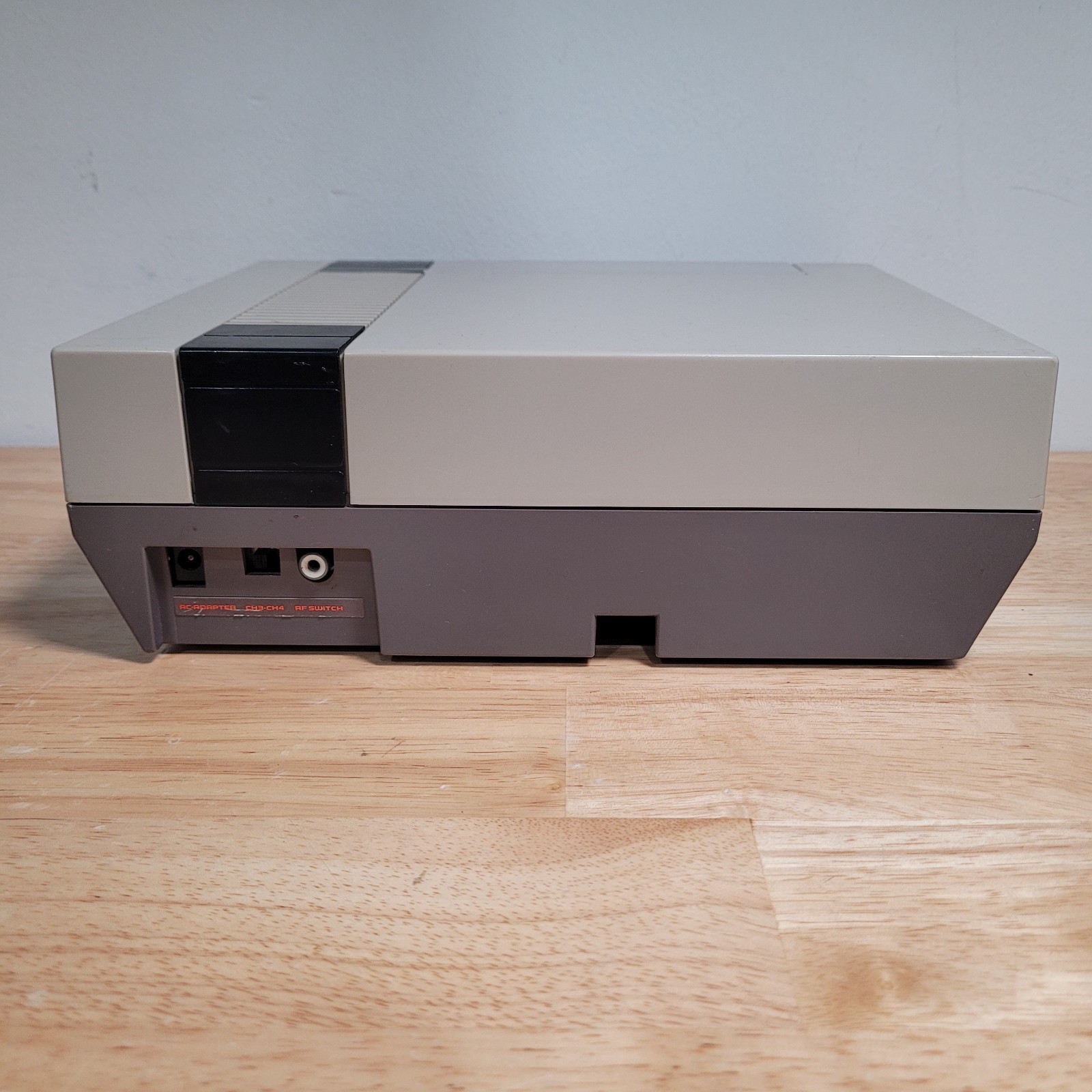Nintendo Entertainment System NES Console 2 Controllers Complete – Tested