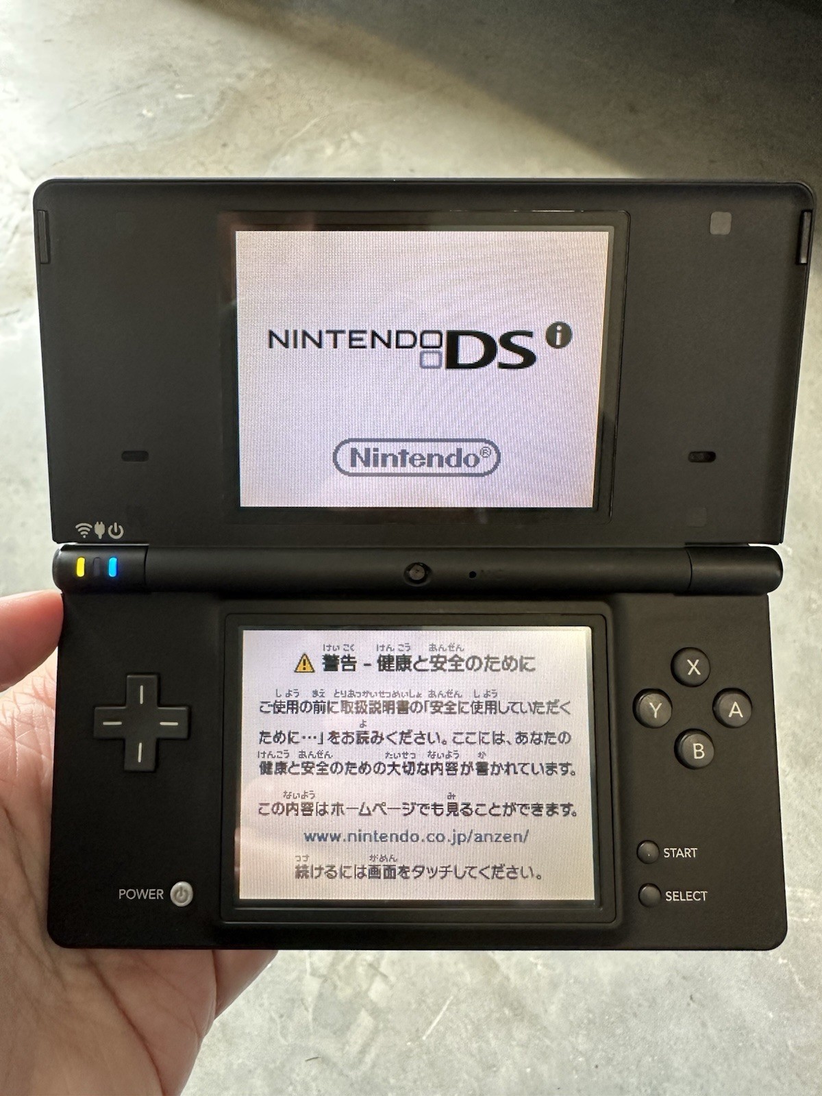 Nintendo DSi Black (Japanese Import) – Tested, Region Free, new charger