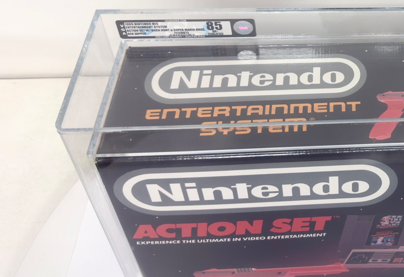 Nintendo Entertainment System Action Set Console VGA 85+ NM+ Qualified _STUNNING