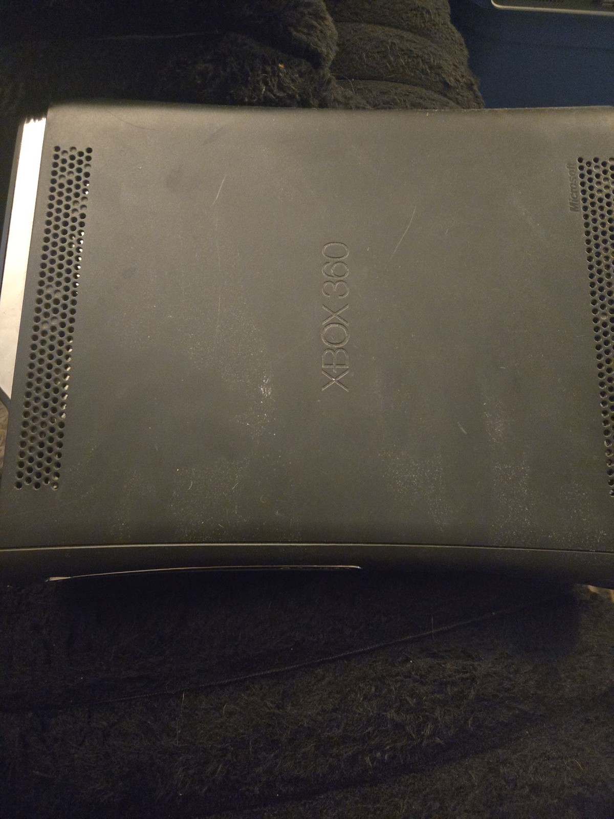 Microsoft Xbox 360 Elite Console Black 2009 HDMI Model