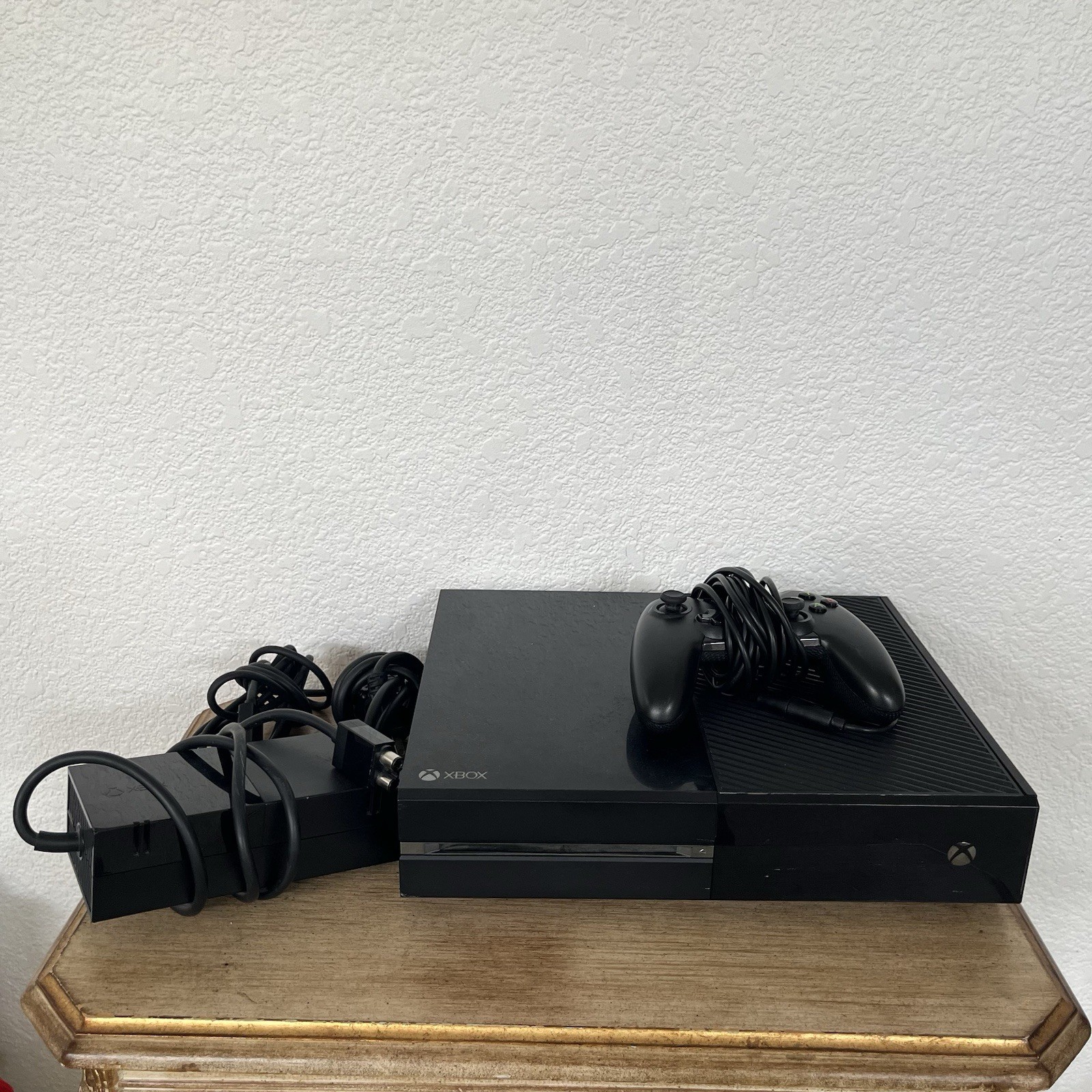 Xbox One 500GB Console Model 1540 + Wired Controller Cables Tested Working