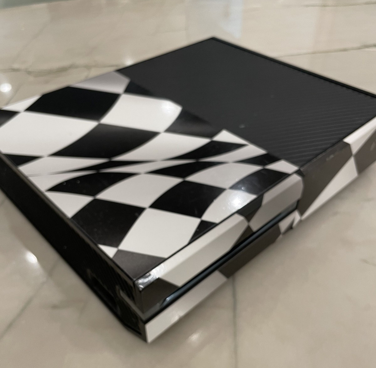 Rare Checkered Xbox One 500GB Console Only – Tested & Working