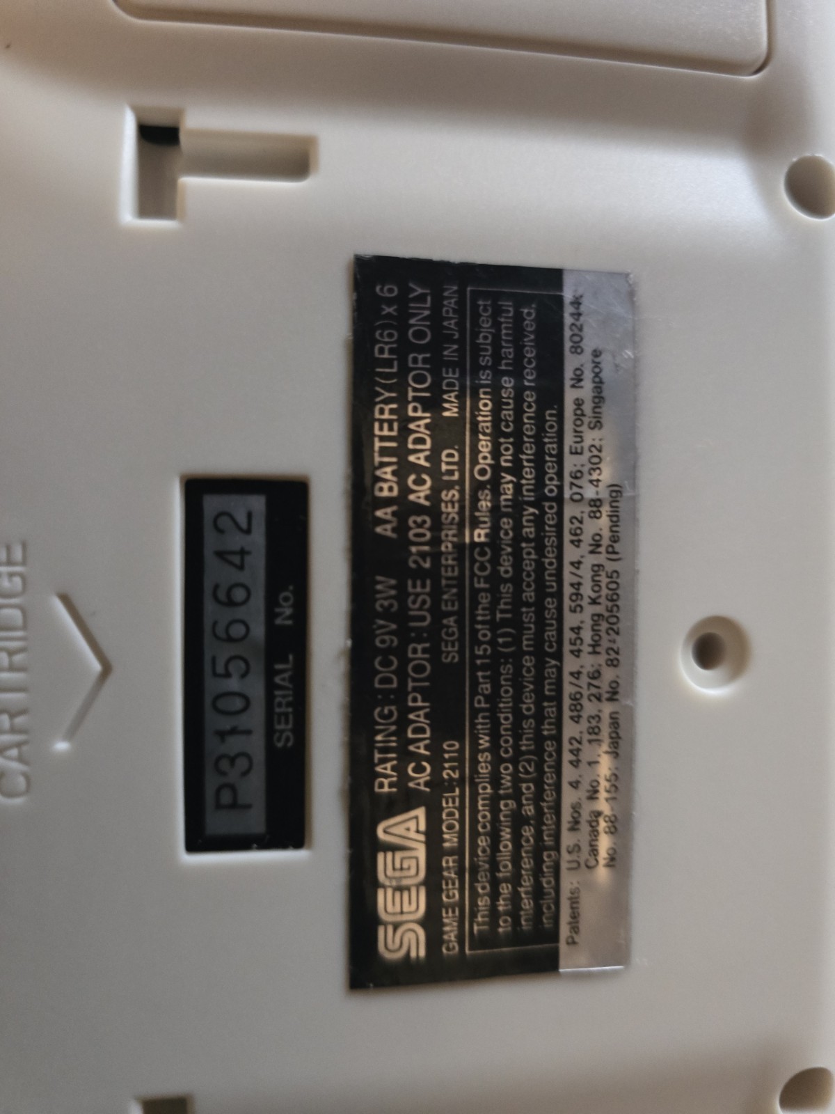 SEGA Game Gear Console – Recapped, IPS Screen, Glass lens, New shell, 2 games