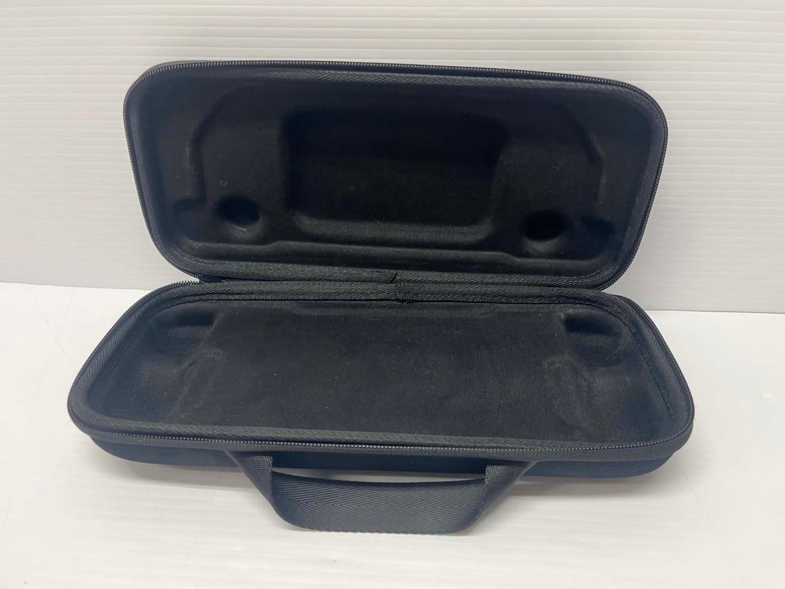 Valve Steam Deck 14GB RAM case no SIM card