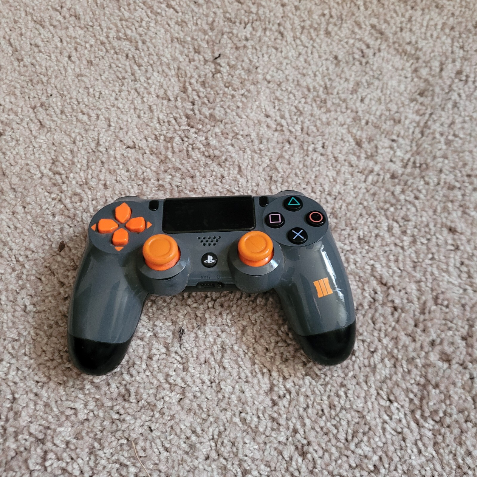 Sony PlayStation 4 PS4 1TB Black Ops 3 Console Gaming System with 30+ games.