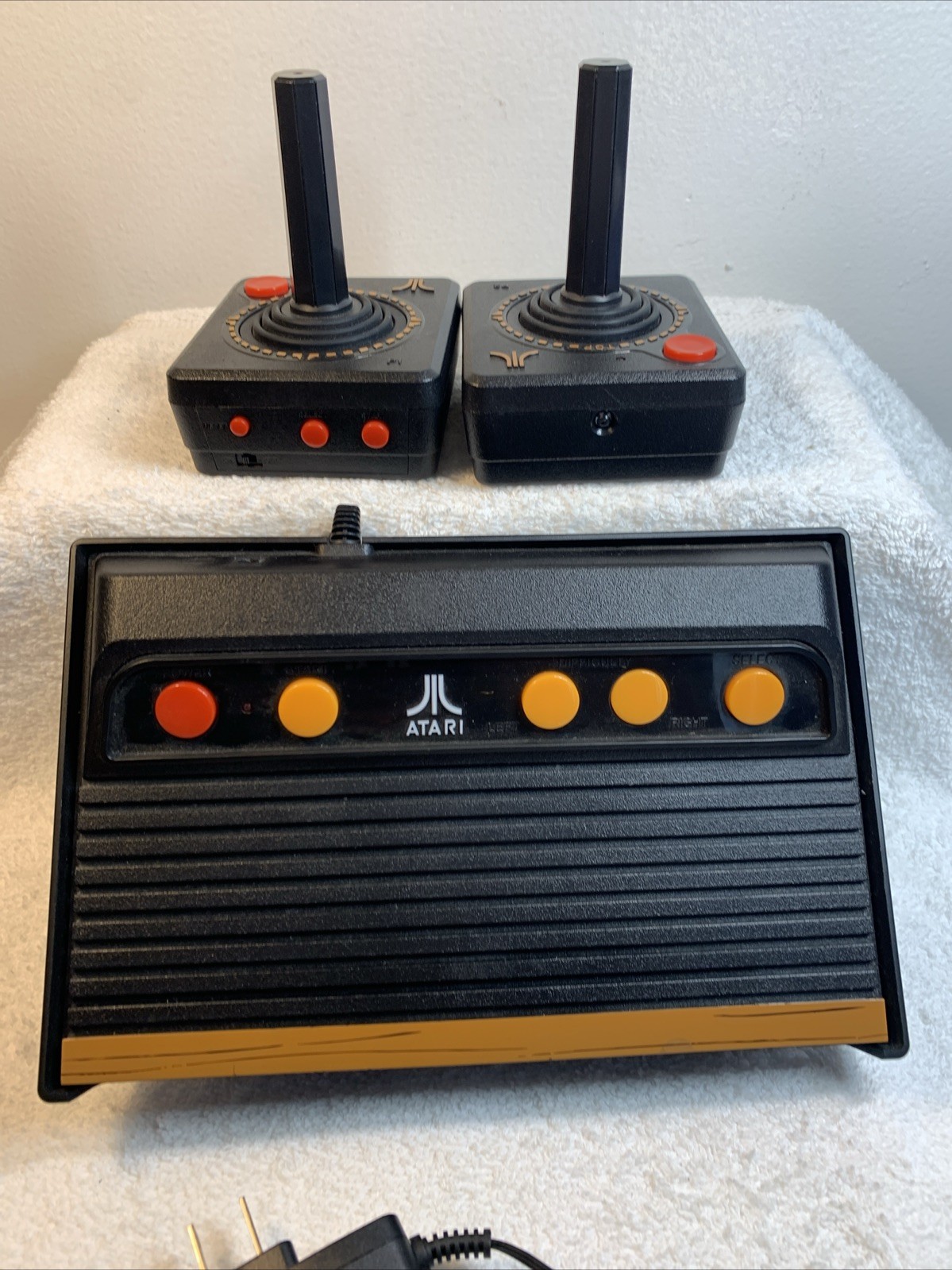 Atari Flashback 4 Classic Game Console Special Edition 76 Built-In Games Tested