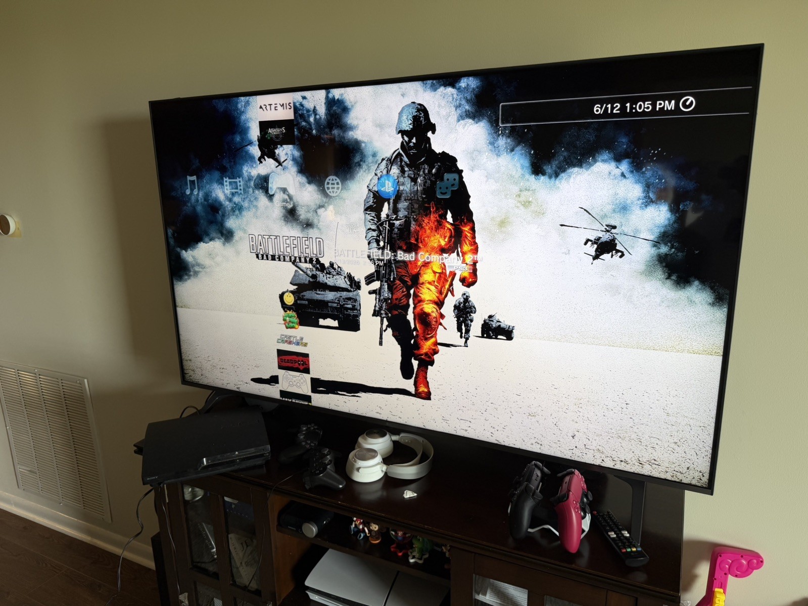 Sony PS3 Slim 160GB Console CECH-2501A Black Bundle w/ 3rd Party Controller