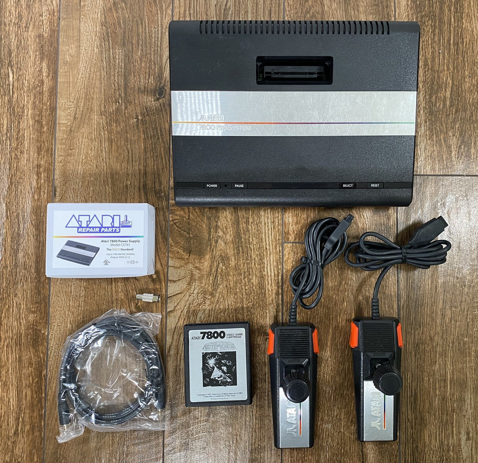 Atari 7800 Pro System Game Console w/ Asteroids (new caps, volt. reg, buttons..)