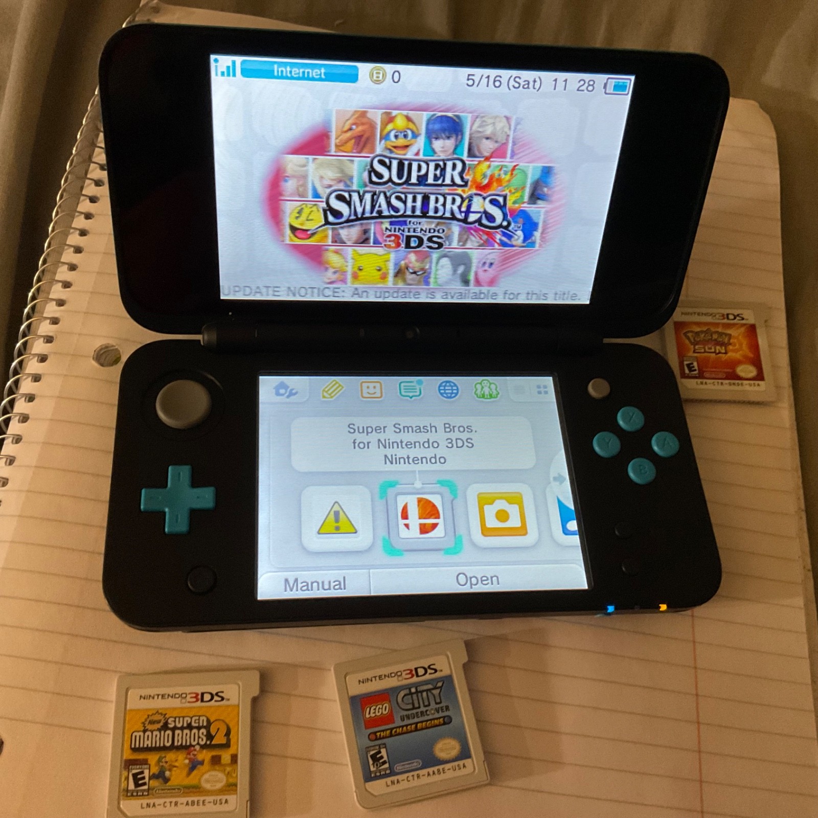 Nintendo 2DS XL Console – Black/Turquoise