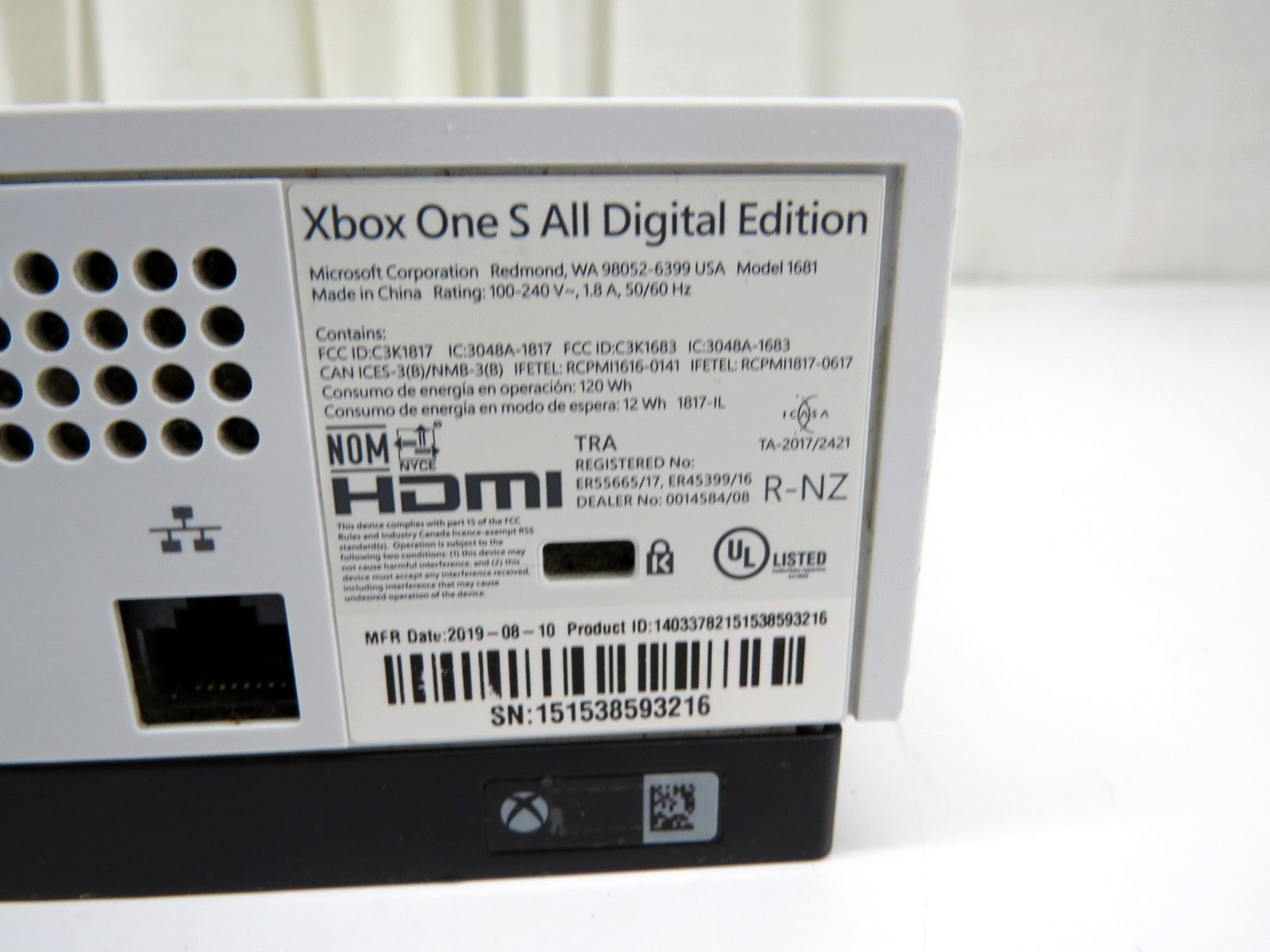 Microsoft Xbox One S All-Digital Edition 1TB White Game Console 1681