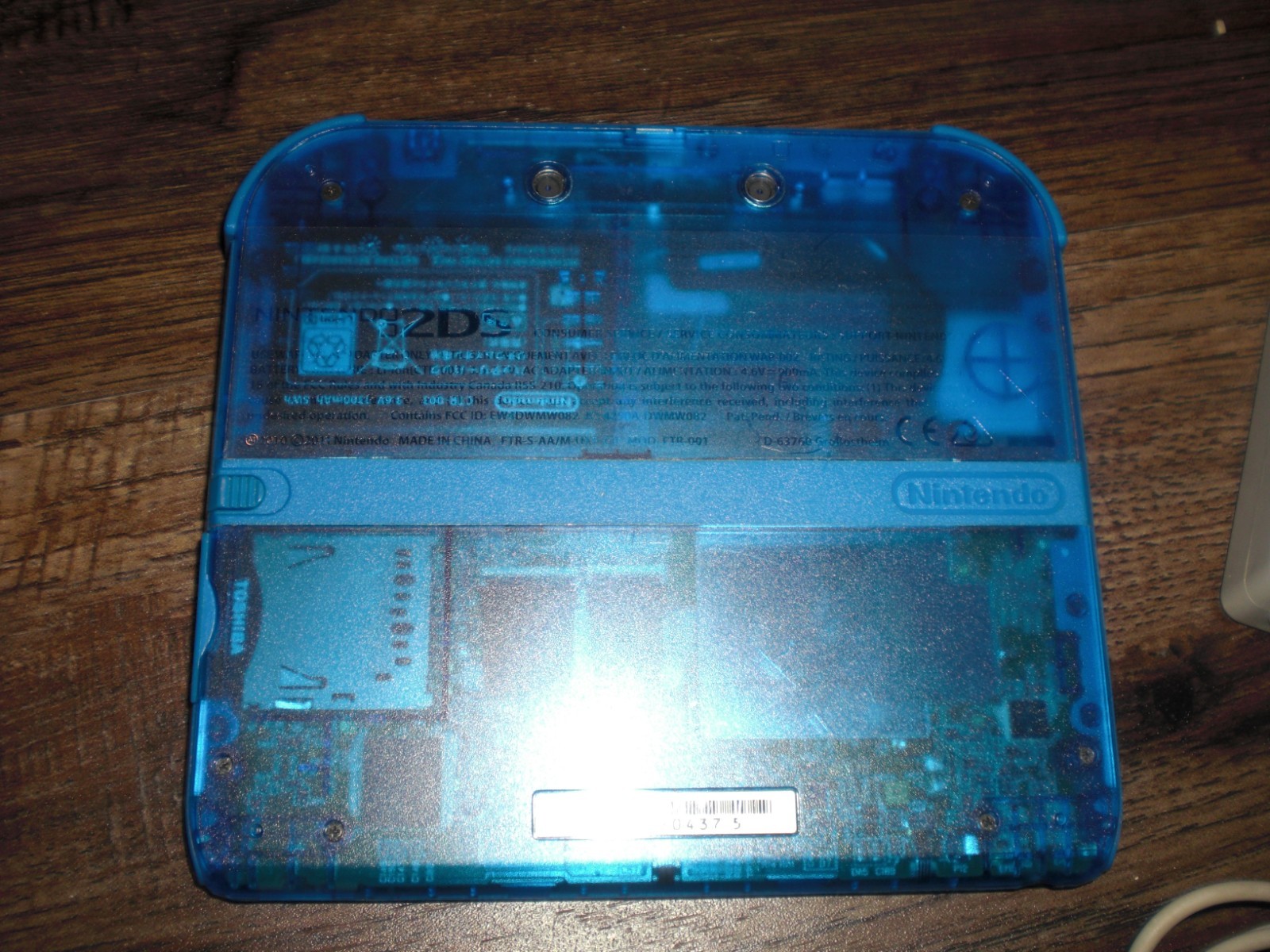 Nintendo 2DS Crystal Blue Transparent Clear Console System NTSC U.S. USA Tested