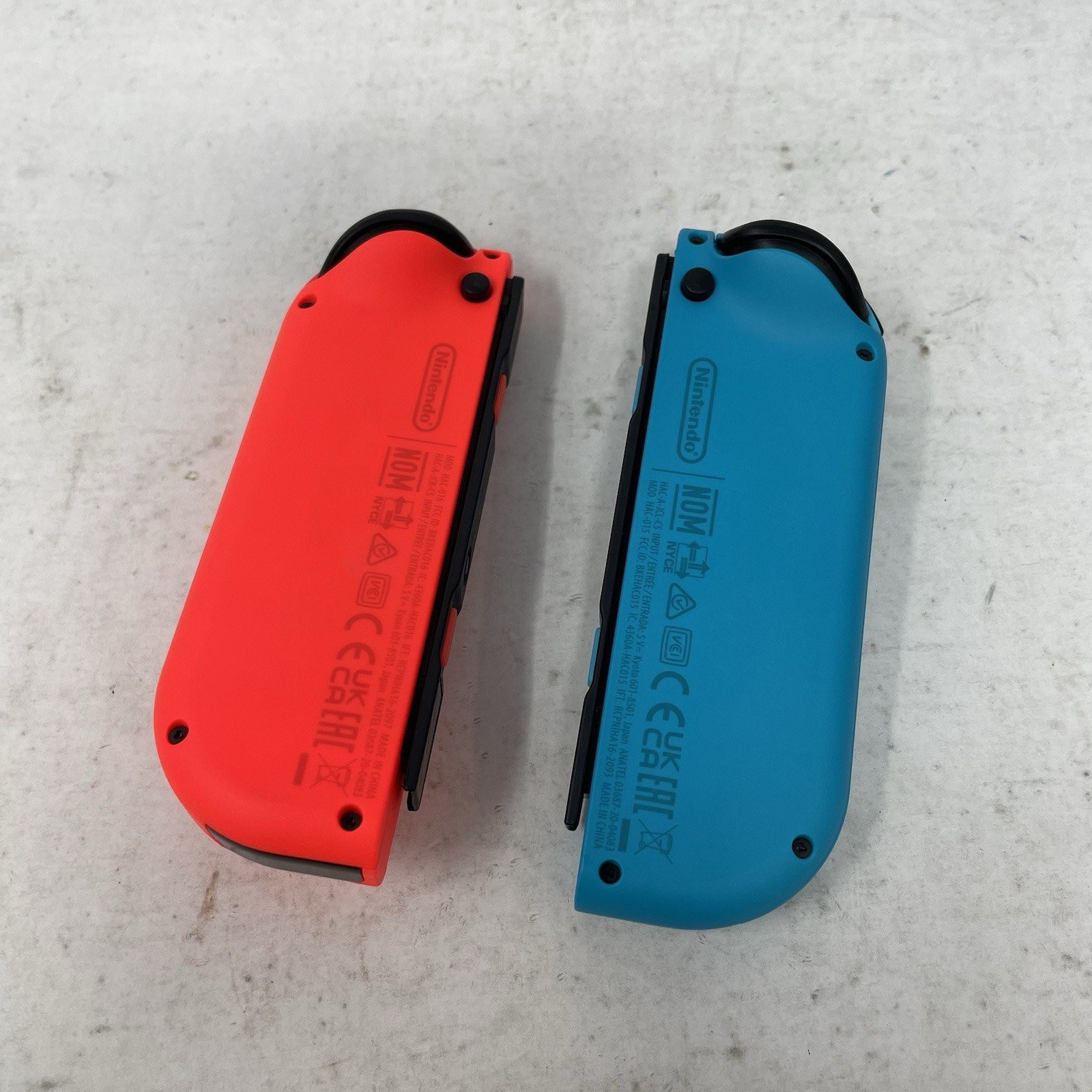 Nintendo Switch 1st Gen 32GB Console Neon Red And Neon Blue