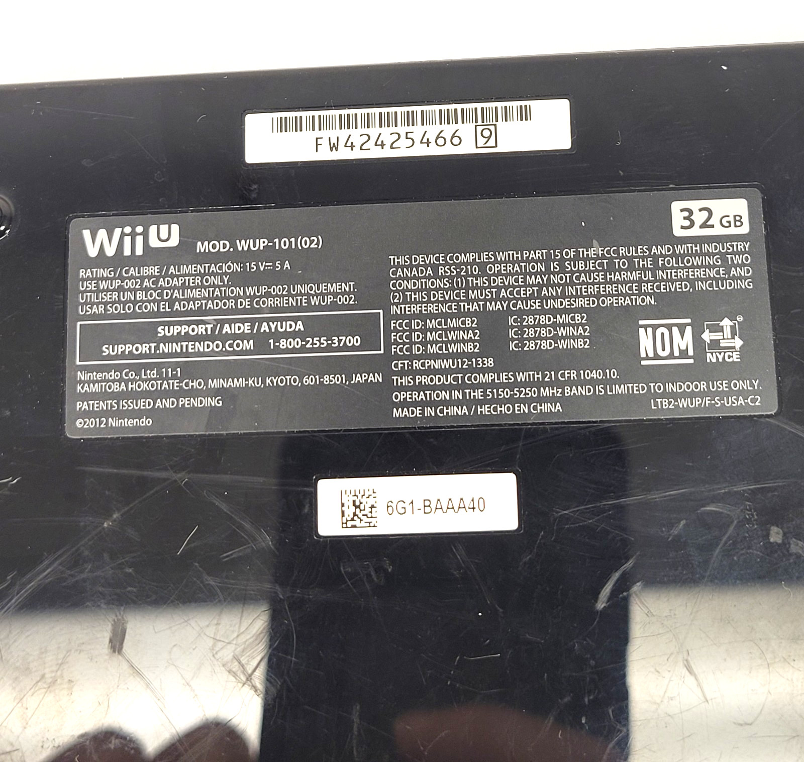 Wii Console W/Pad WUP-101(02) & WUP-010 (USA)