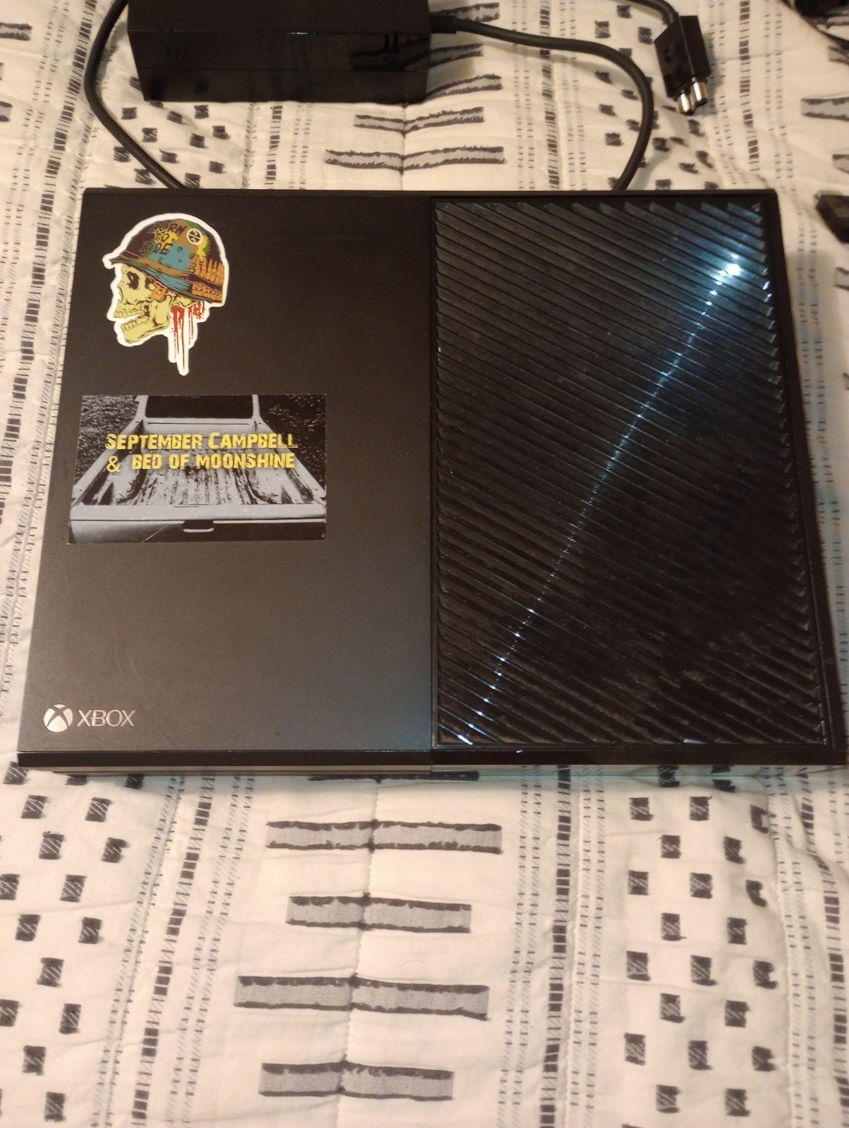 Microsoft Black Standard Xbox One.