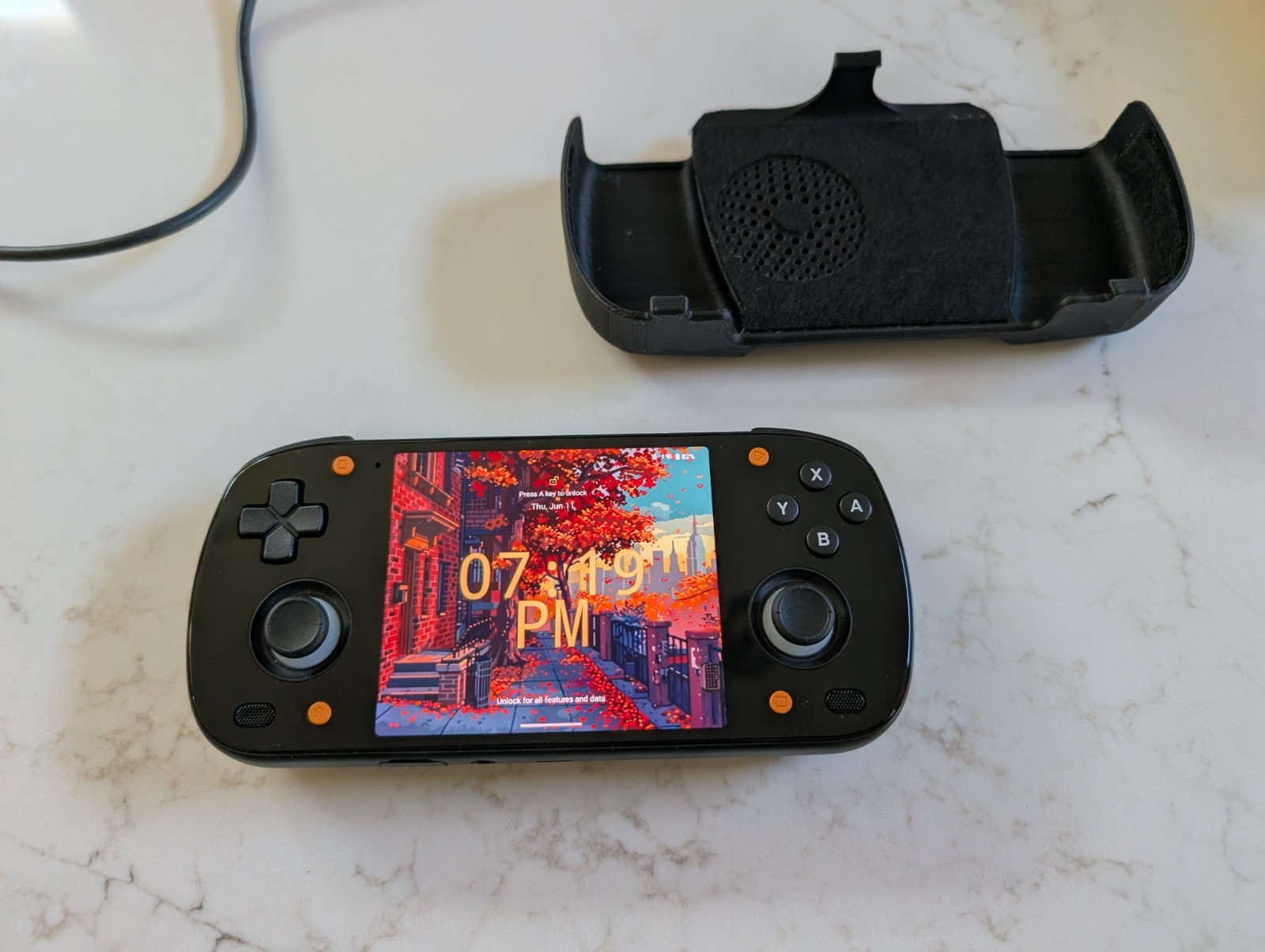 Retroid Pocket Mini v2 handheld, Broken R1 Button, All Other Components Working
