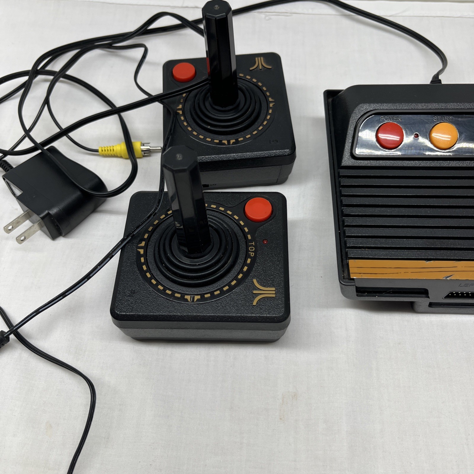 Atari Flashback 4 Console With Two Controllers! Clean Tested Working. Cables Inc