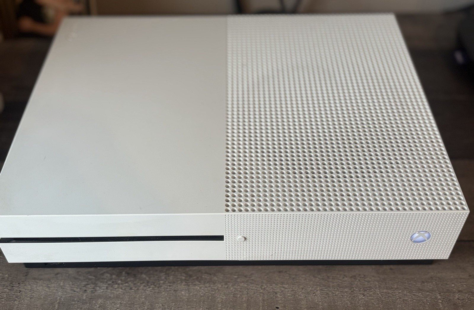 Microsoft Xbox One S 500GB Console Bundle 2 OEM Controllers Turtle Beach Headset