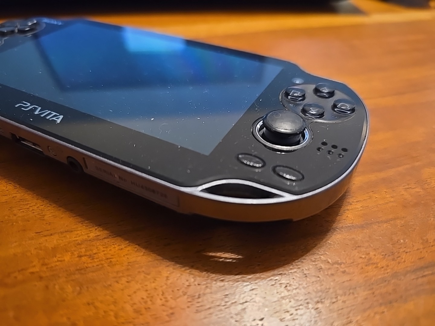 Sony PlayStation Vita Black Handheld System – w/ 64gb sd – Tested working great!