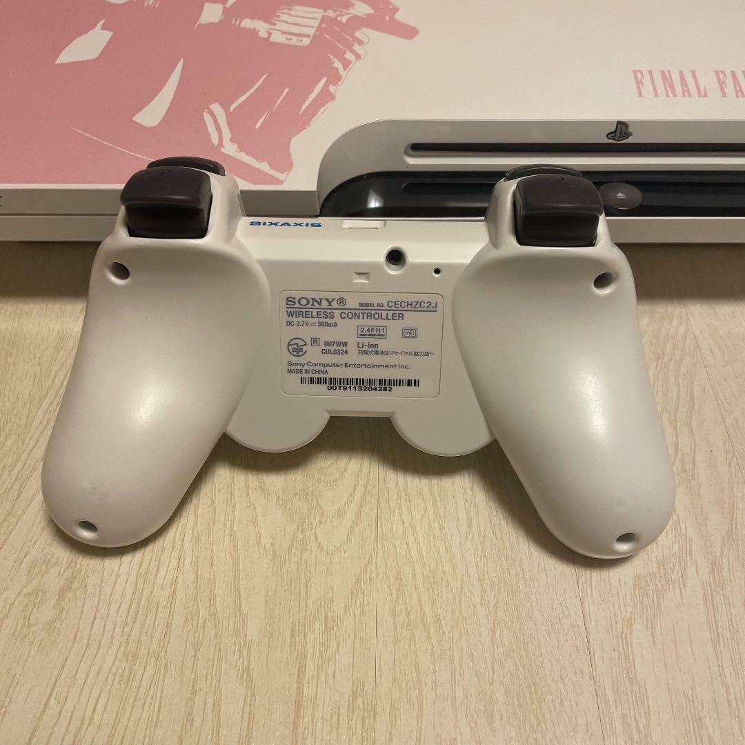 PlayStation 3 250GB FINAL FANTASY XIII LIGHTNING EDITION CEJH-10008 USED