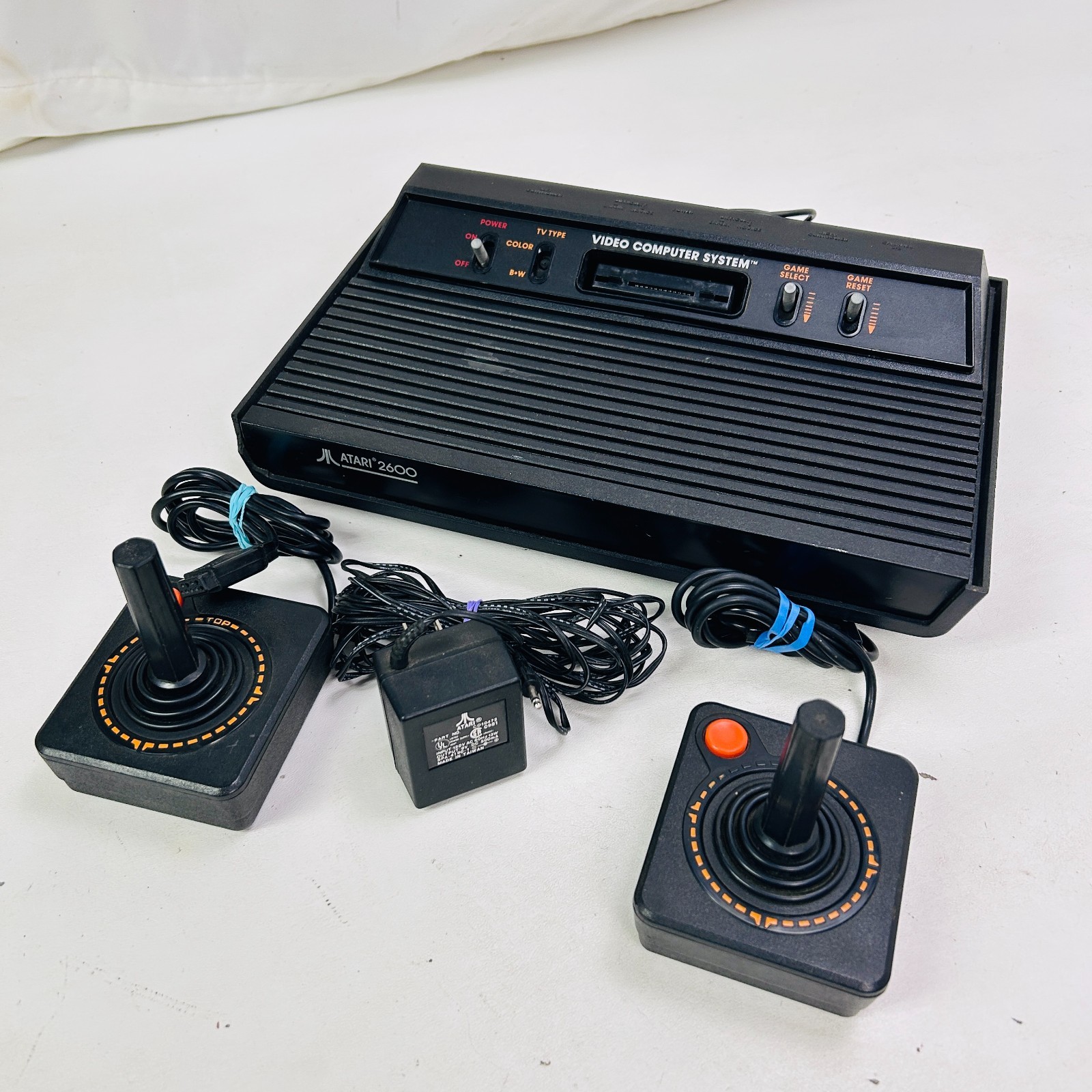 Atari 2600 Darth Vader Black Game Console OEM Controller Cords Untested Parts