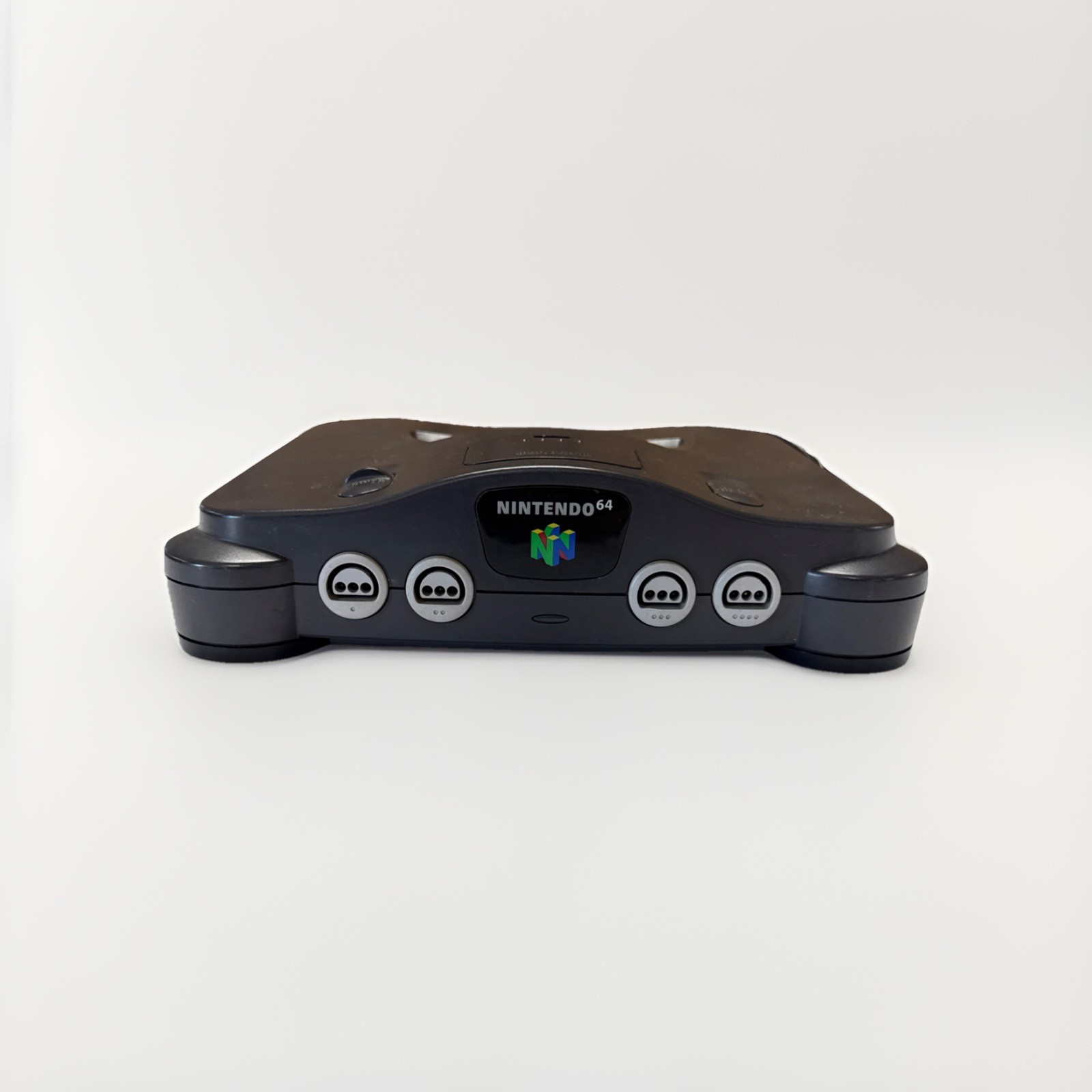 Nintendo 64 System 32MB Home Console – Charcoal Gray