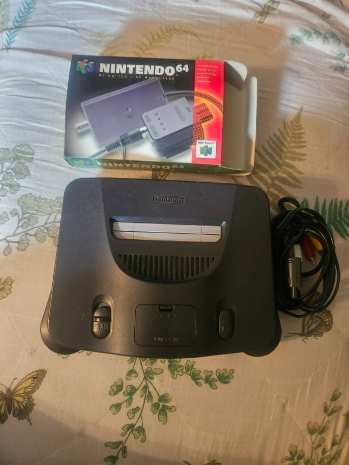 Nintendo 64 System (RF Switch and RCA cord) NO POWER BRICK