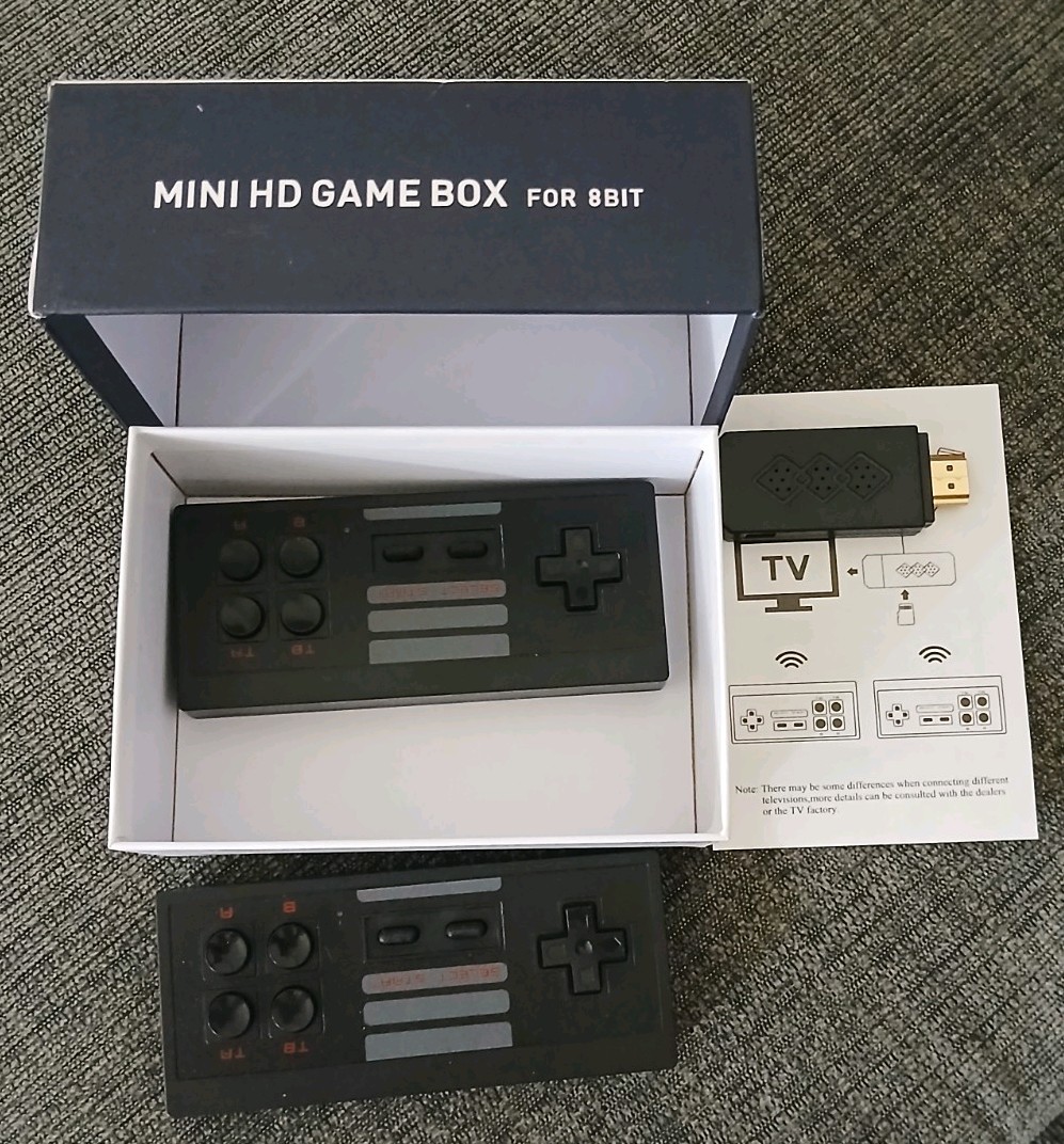 Extreme Mini Game Box EMX-041 HD 8 BIT Entertainment System Plug & Play Retro