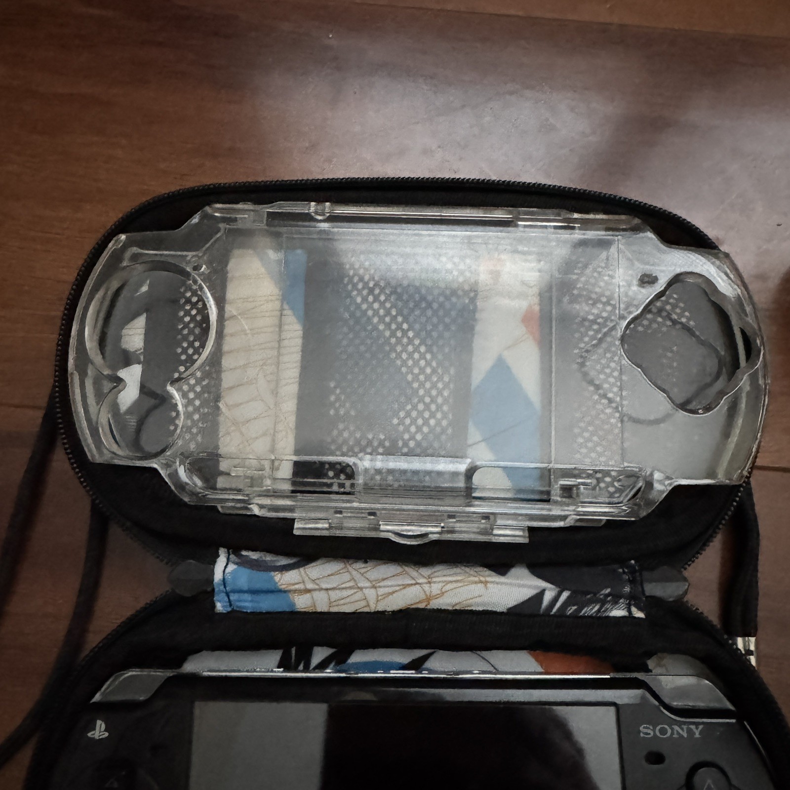 PSP 2001 Piano Black Console Powers On *Includes cables* – No Battery