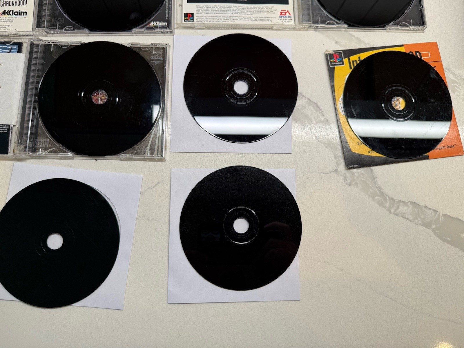 Sony Playstation PS1 SCPH-5501 Console And Game Lot – READ DESCRIPTION