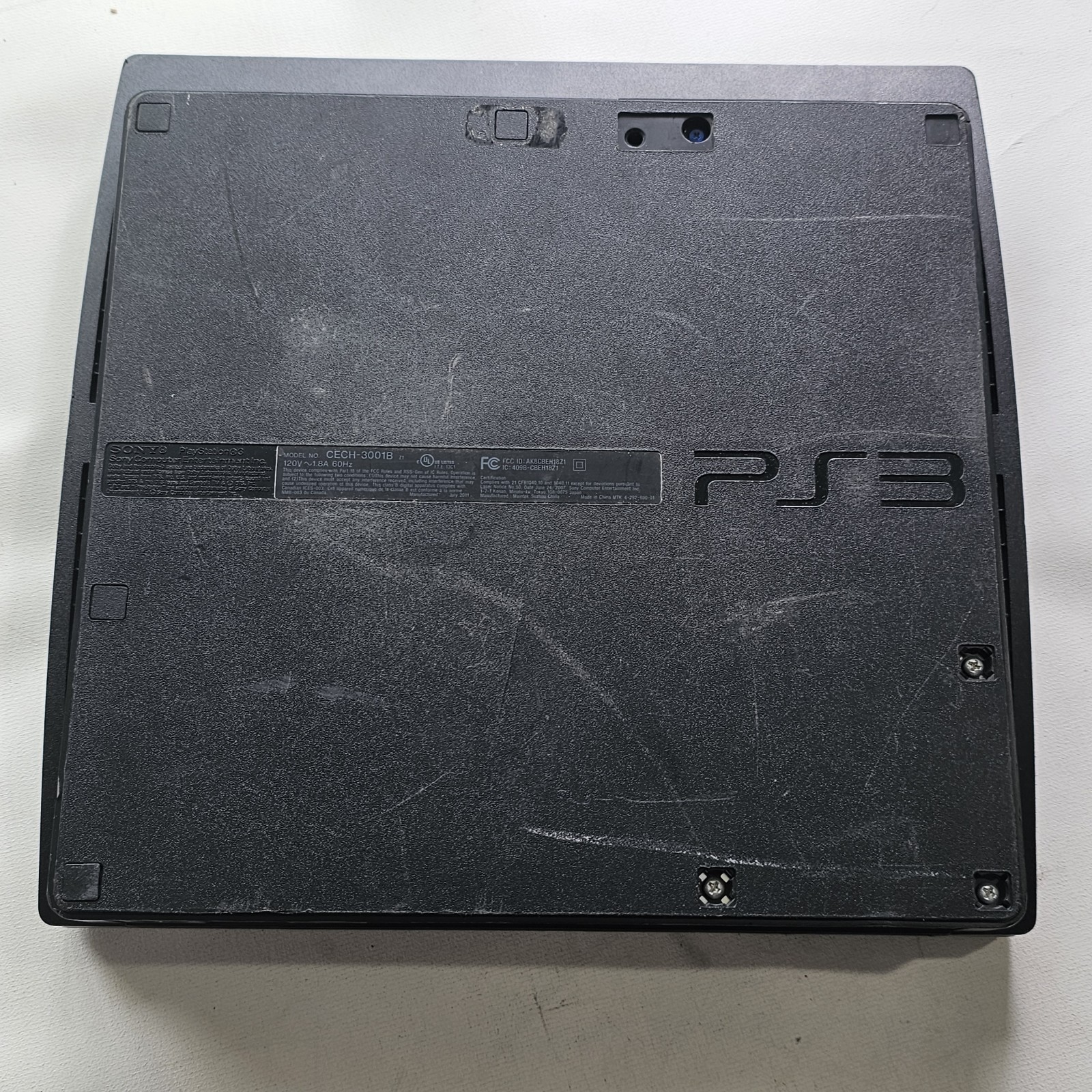 Sony PlayStation 3 PS3 Slim 320GB CECH-3001B PARTS REPAIR ONLY WONT POWER ON