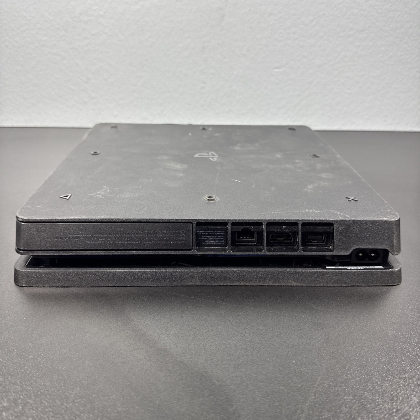 Sony PlayStation 4 Slim 1TB Console (CUH-2115B)w/controller LOW FW 10.01 OFW PS4