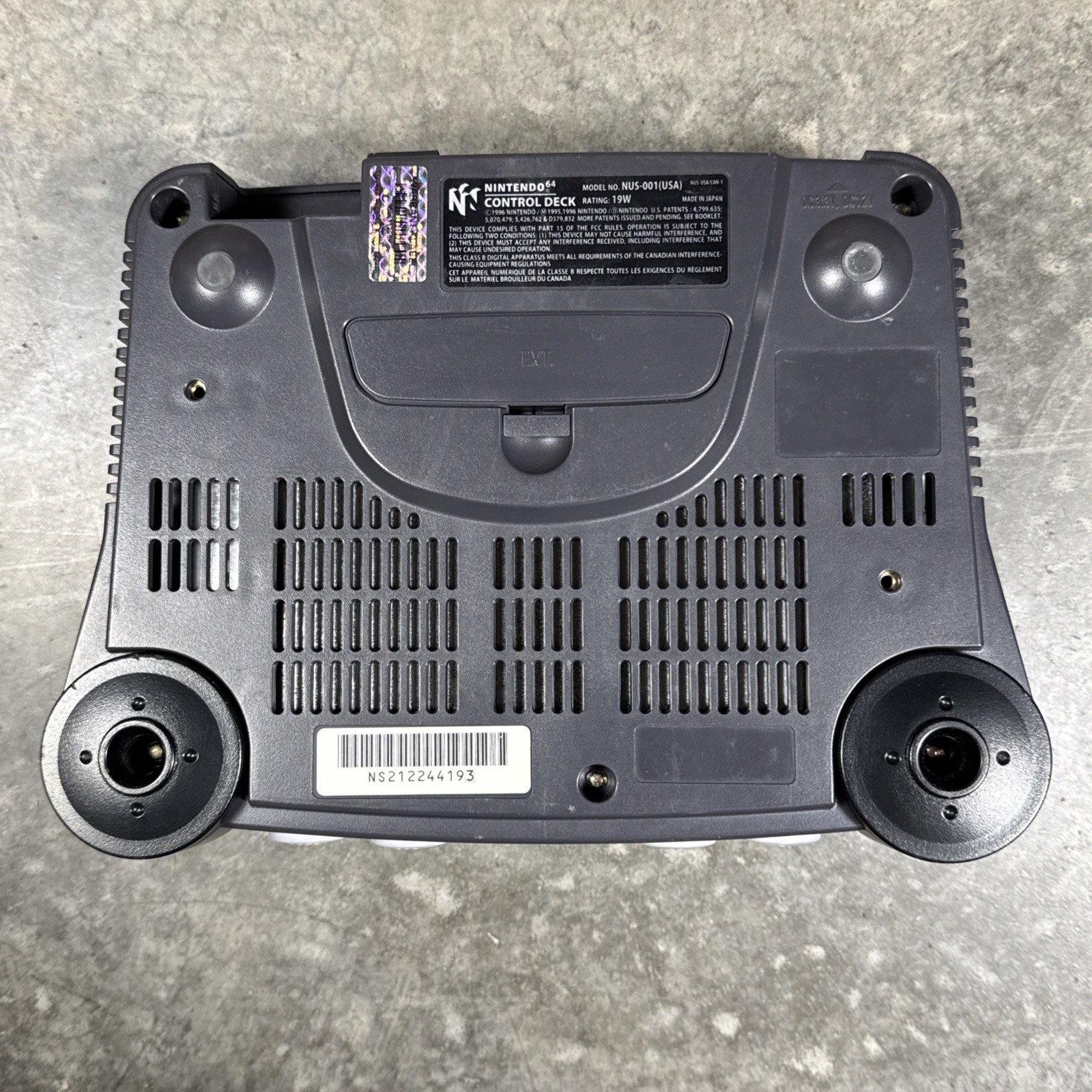 Nintendo 64 N64 Console (NUS-001) w/ Jumper Pak & OEM AV & Power Cables Tested
