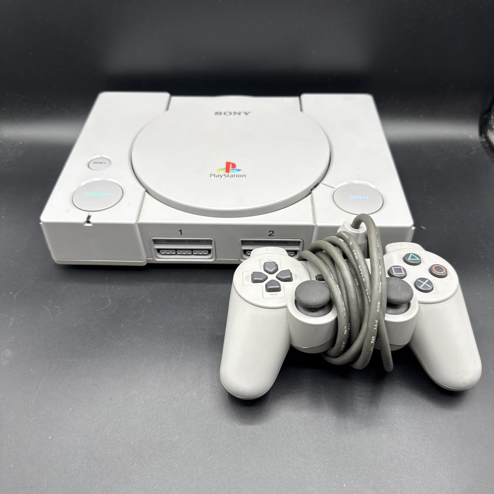Sony PlayStation 1 Video Game Console – Gray SCPH-7501 1 Controller NO CABLES