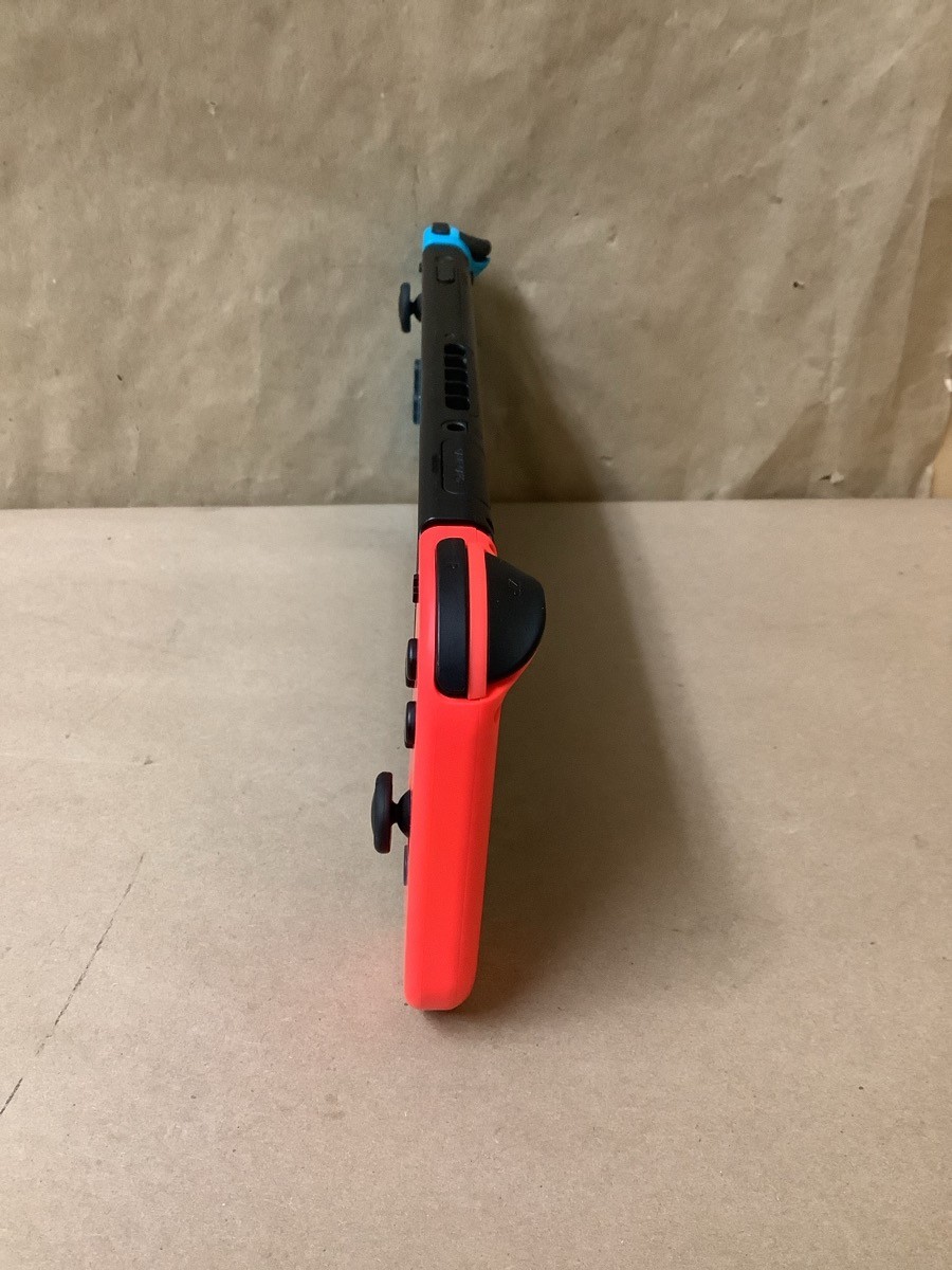 NINTENDO HAC-001 (-01) RED/BLUE (G29013742)