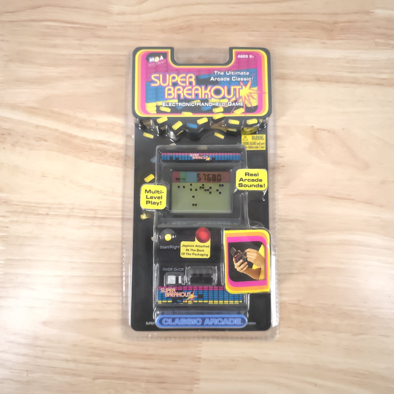 2005 Super Breakout Atari MGA Classic Arcade Electronic Handheld Game – New NIP