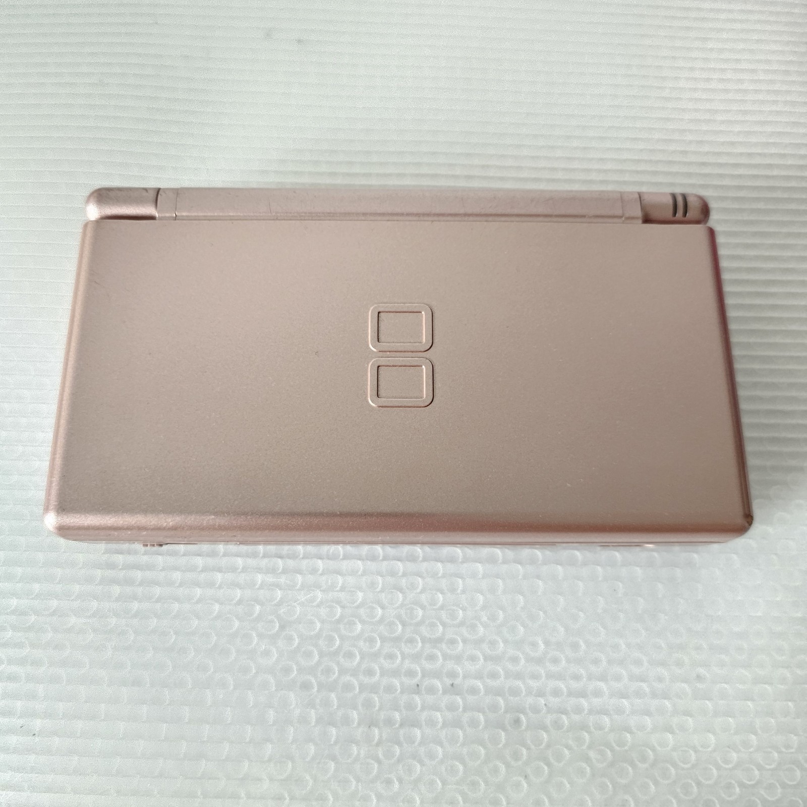 Nintendo DS Lite Metallic Rose Pink Handheld Console Model USG-001 – 2006