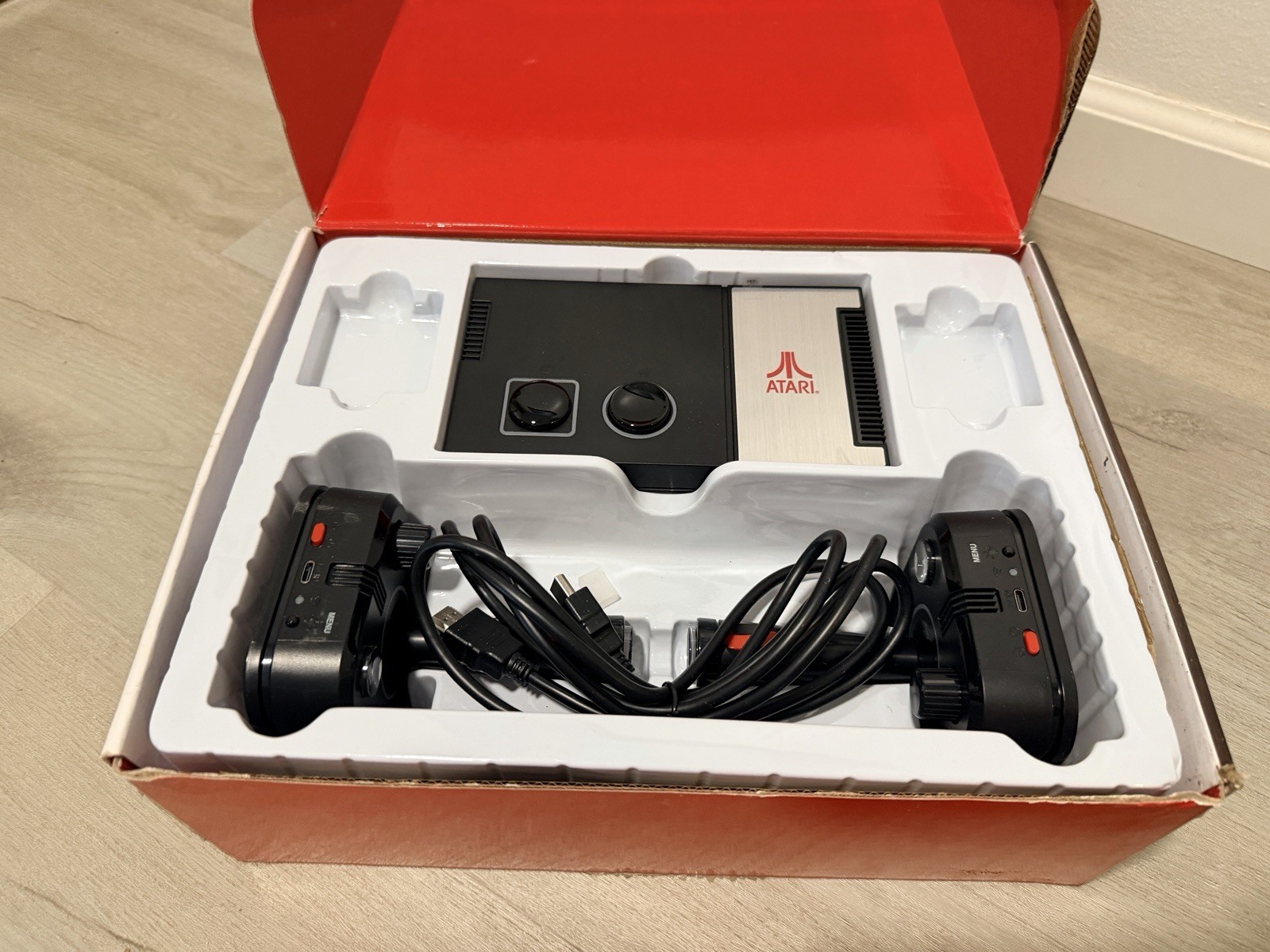 Atari Gamestation Pro Console 200+ Games HDMI 720p 2 Wireless Controllers