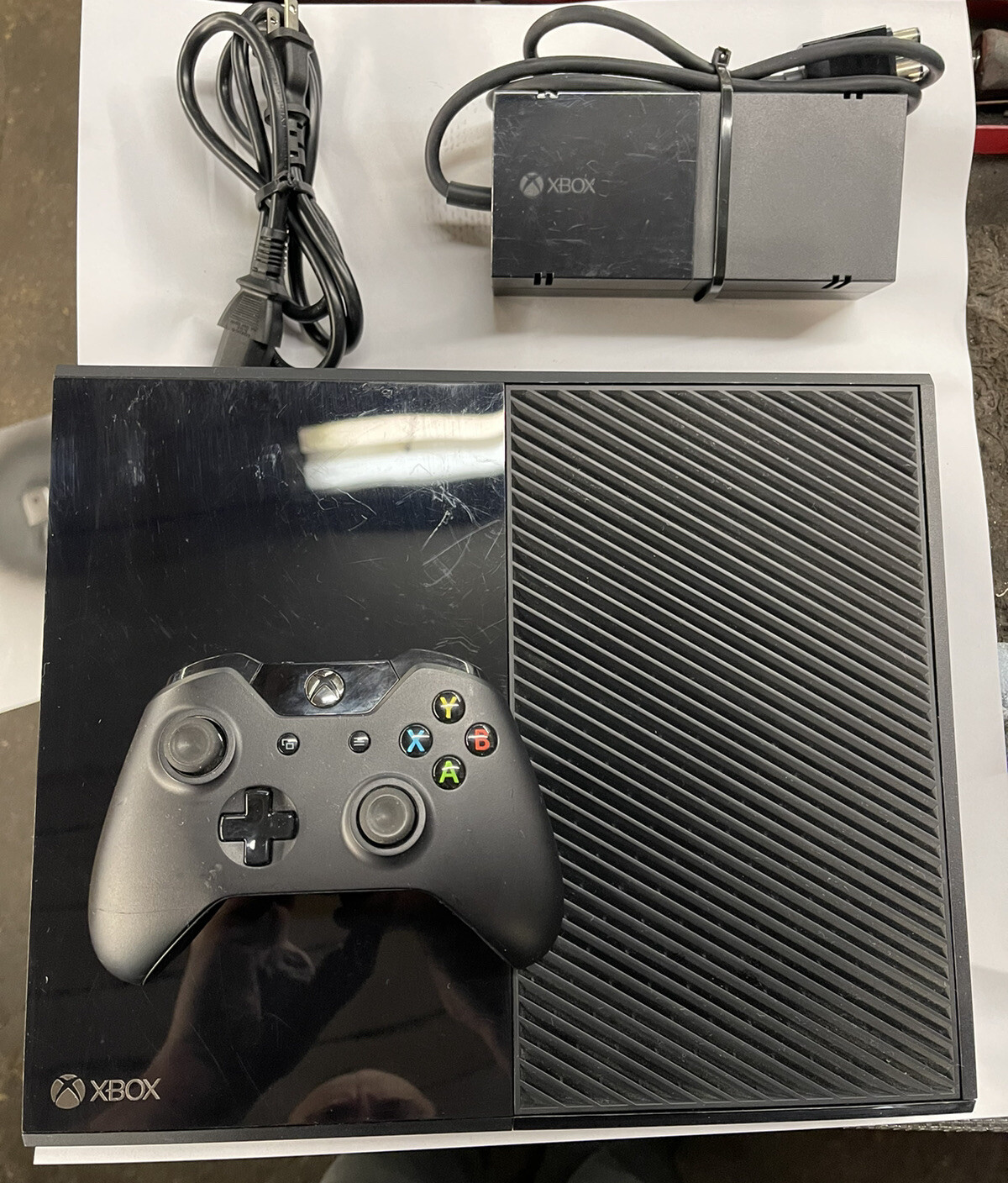 Microsoft Xbox One Day One Edition 500GB Black Console With Cords And Controller